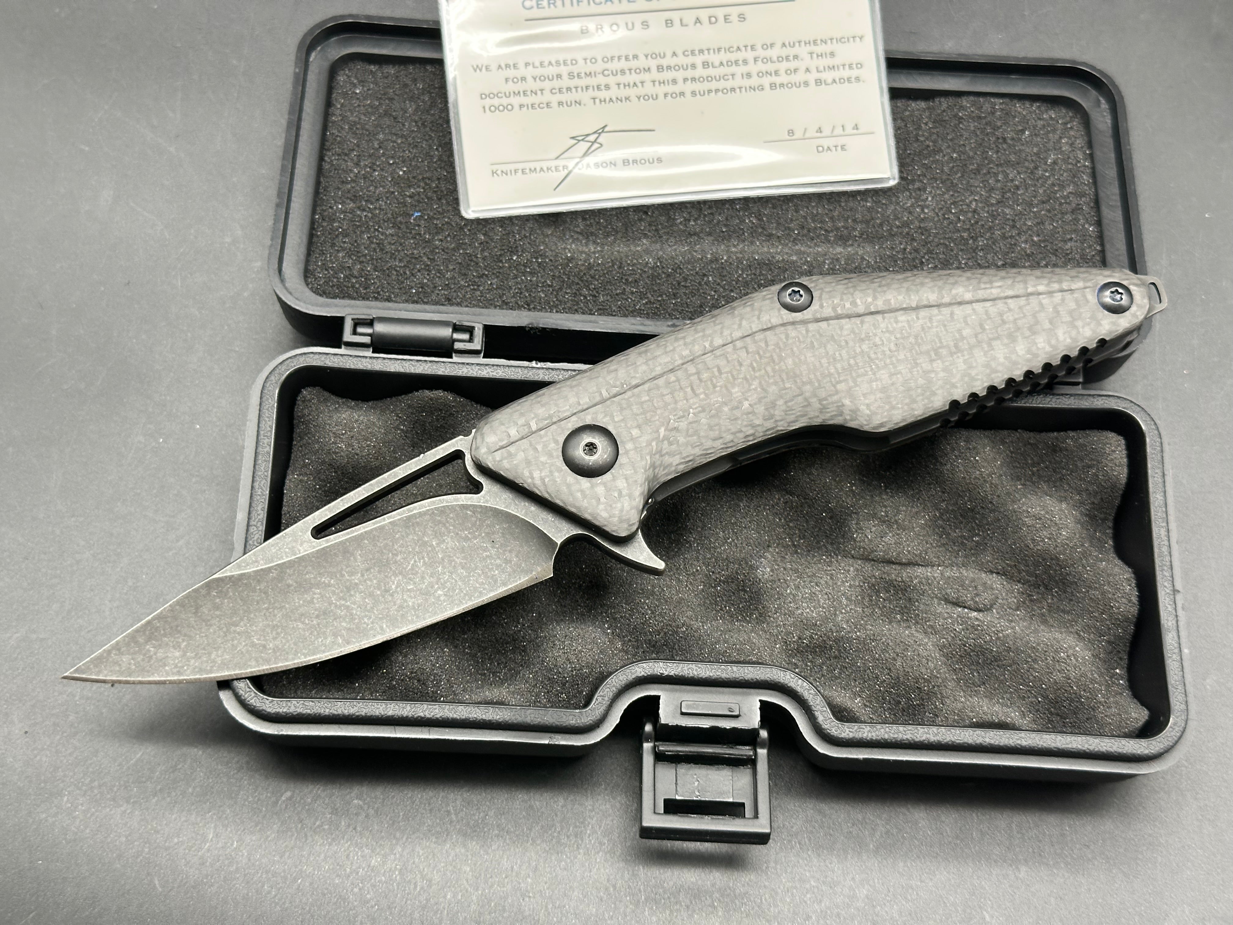 Brous Blades Division carbon fiber scales w/D2 blade