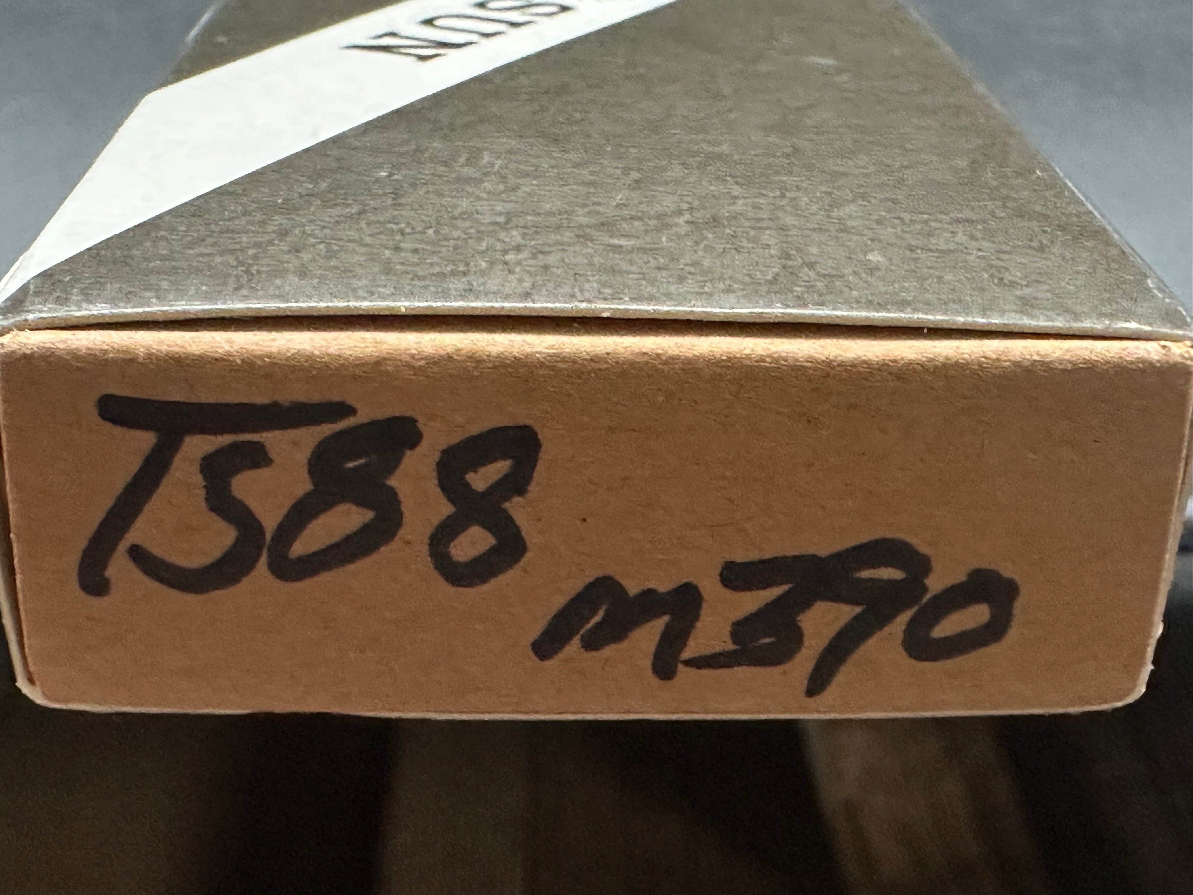 TwoSun TS88 titanium handles w/M390 blade