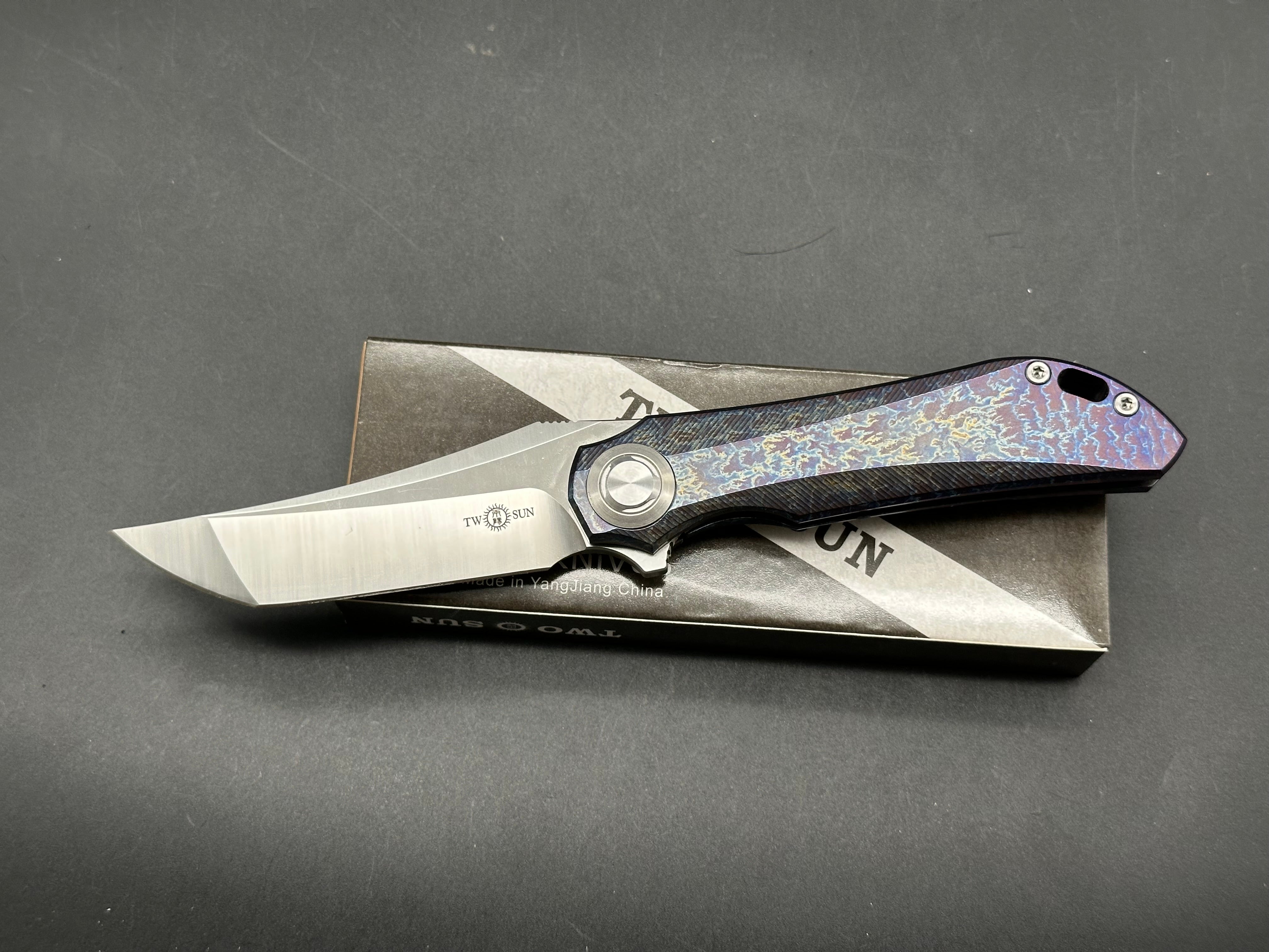 TwoSun TS196 titanium handle w/M390 blade
