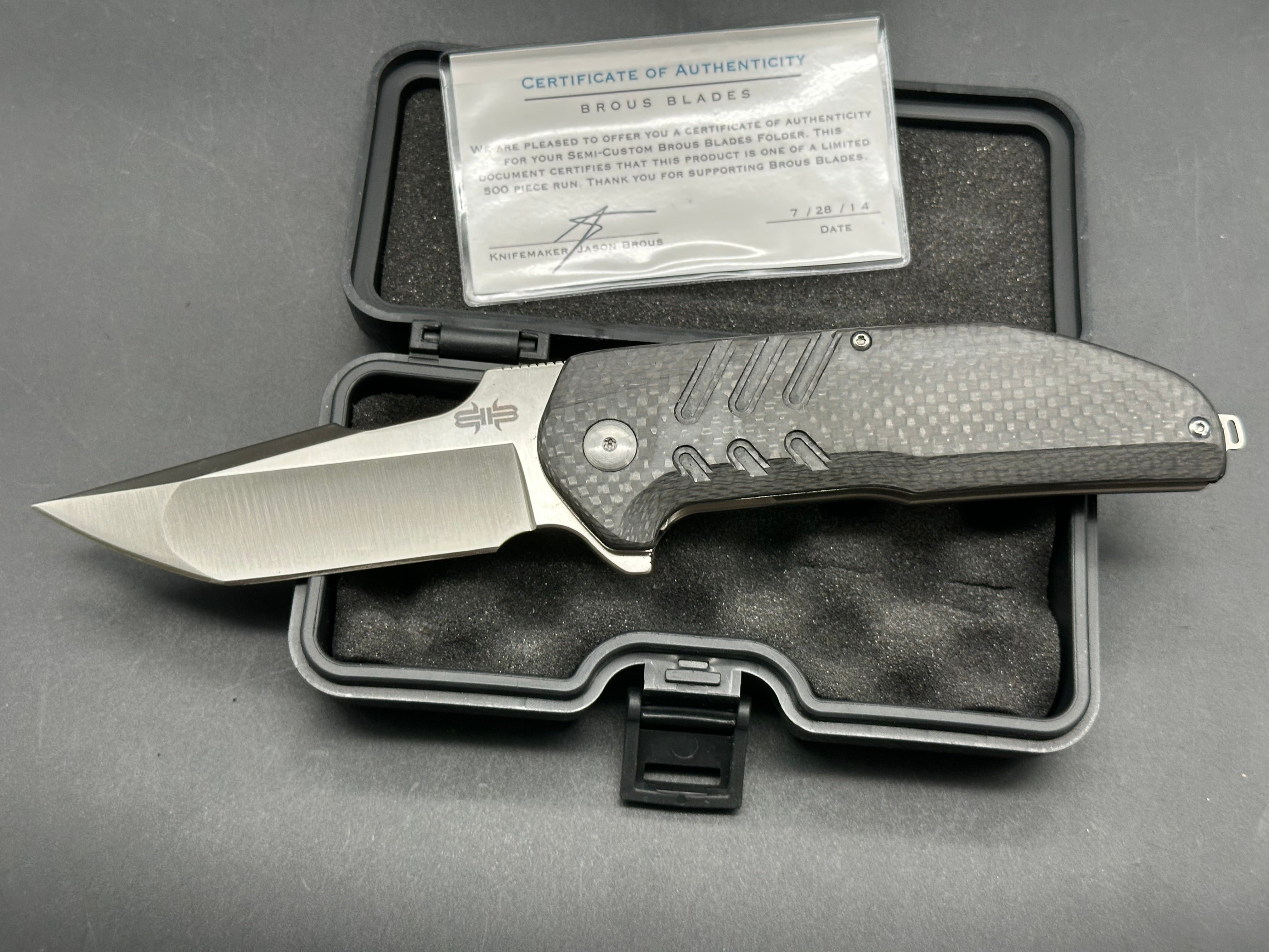 Brous Blades Strife CF scales w/D2 blade