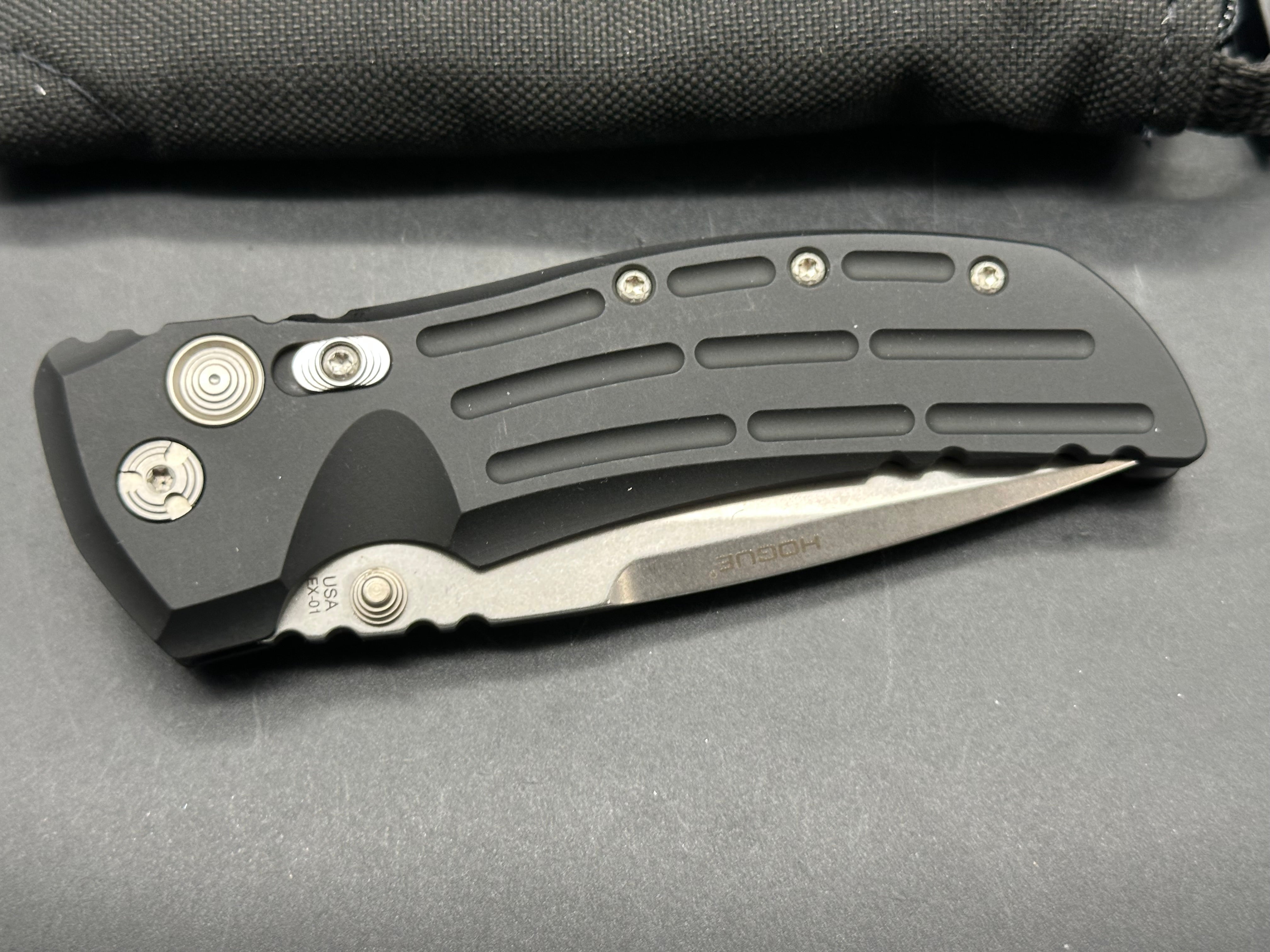 Hogue EX-01  Allen Elishewitz design. 4 inch drop point, tumbled finish 154CM blade. Black aluminum handle