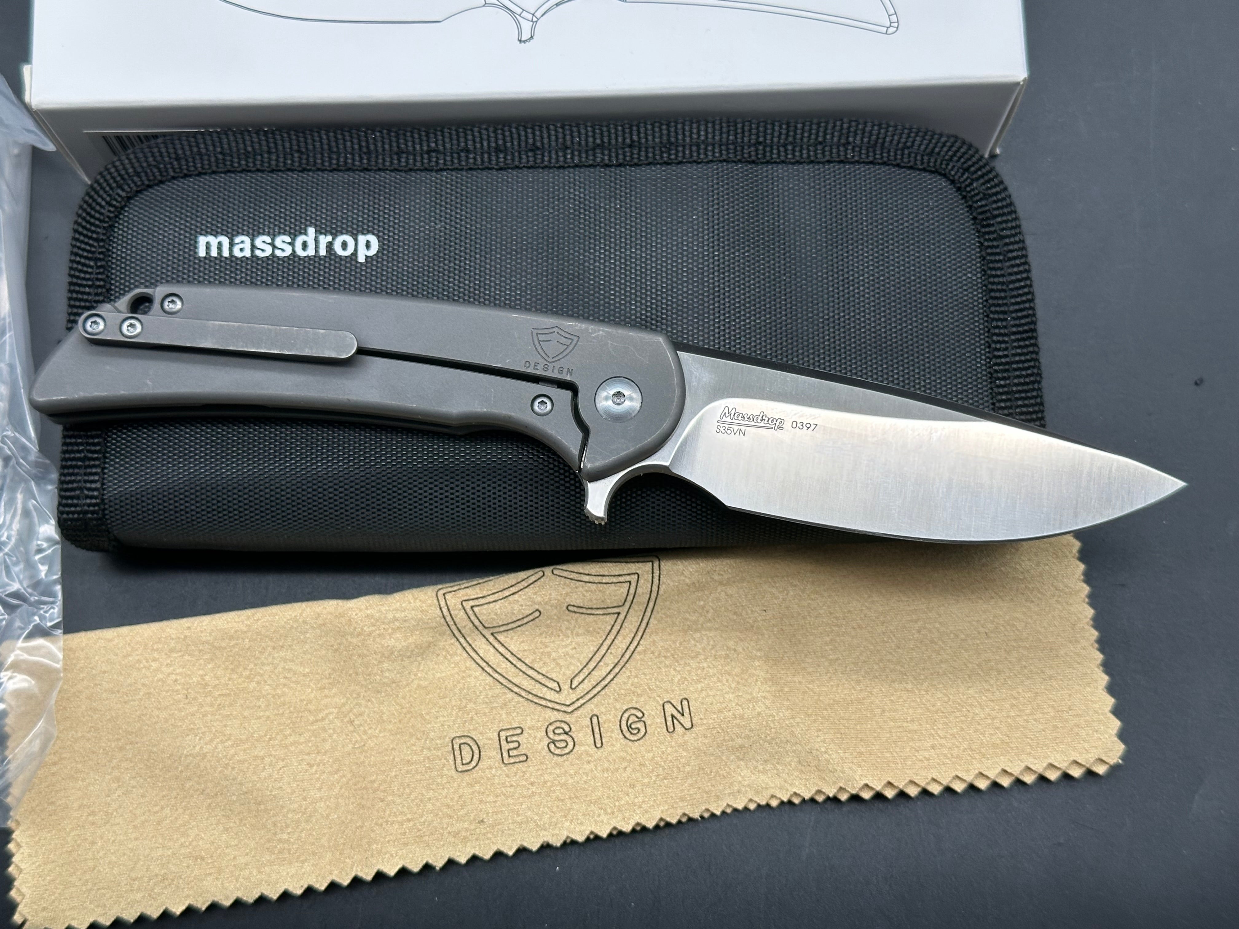 Massdrop Ferrum Forge Crux Titanium handle w/S35VN blade