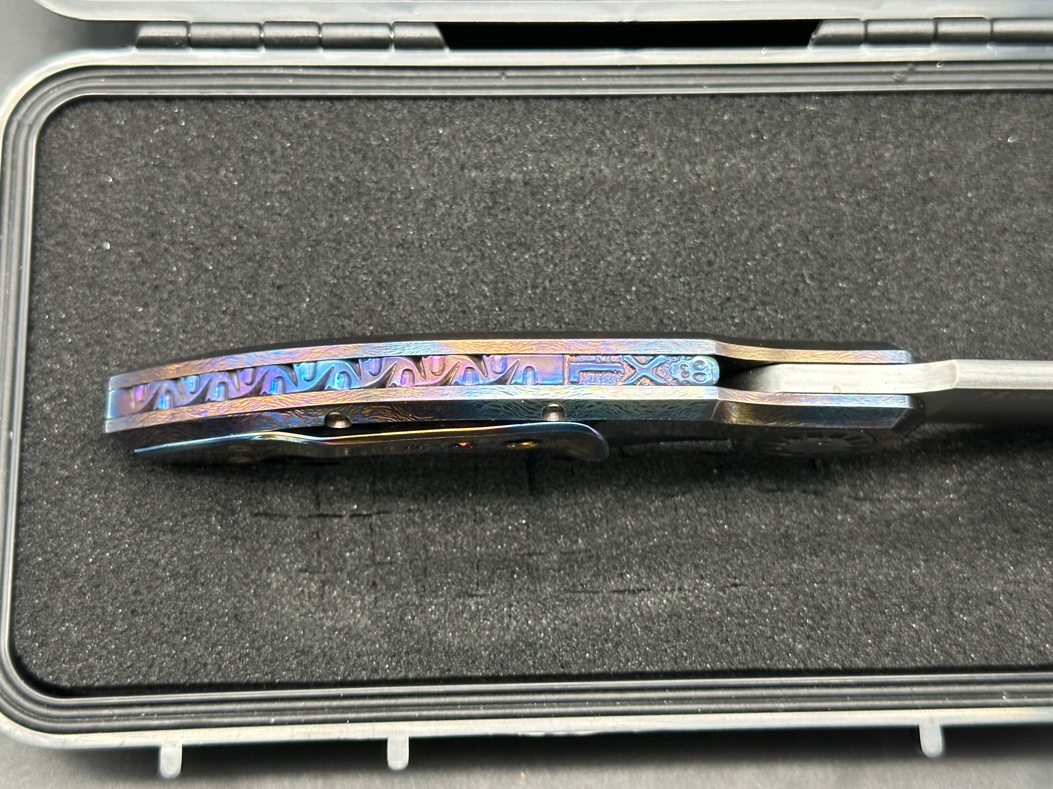 Gudy Van Poppel Ferox 3.5 inch acid washed clip point N360 blade Milled Timascus frame