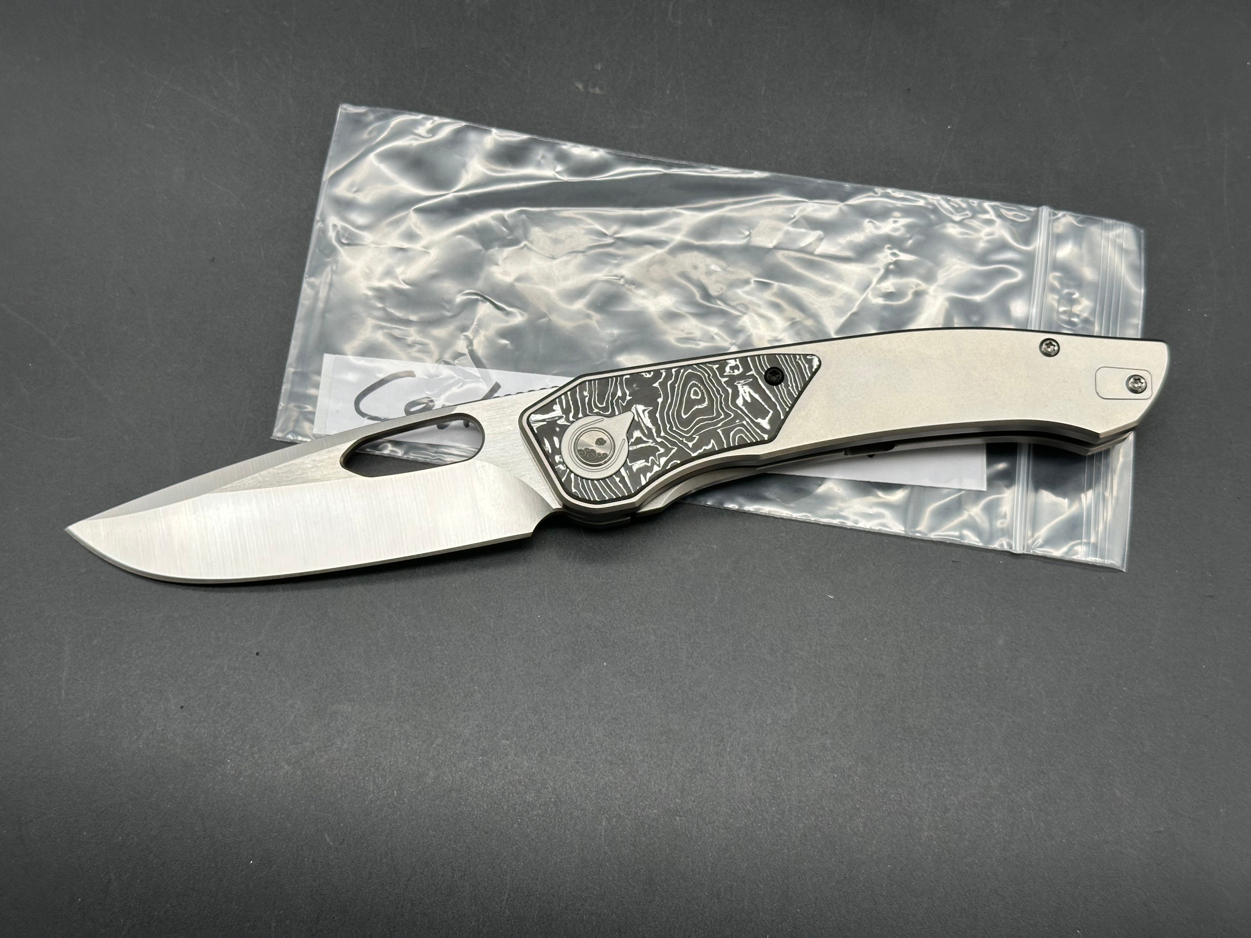 Caelum Blade Designs Ari Titanium handle w/S90V blade