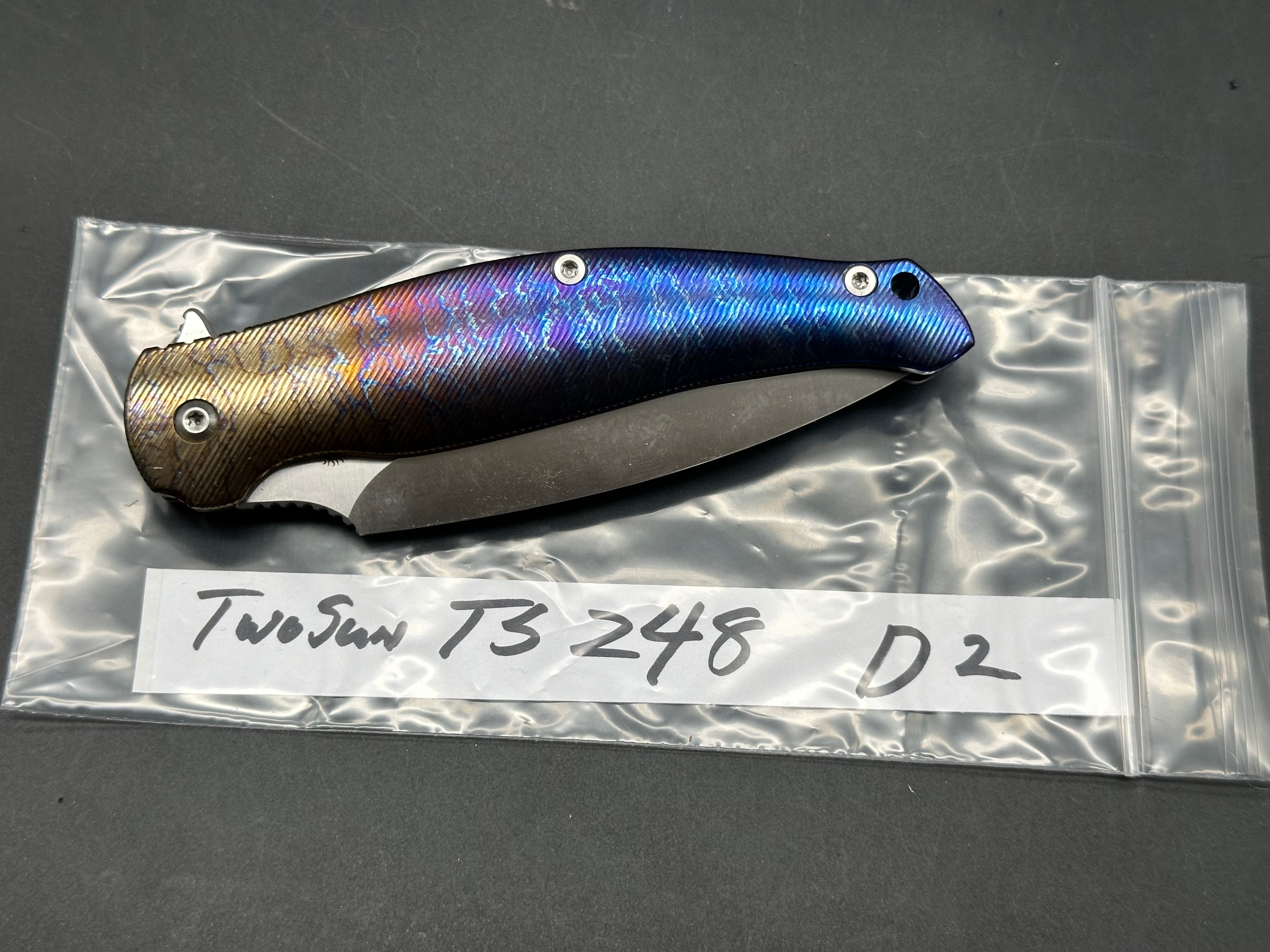 Twosun TS248 Colorful Titanium handle w/D2 blade