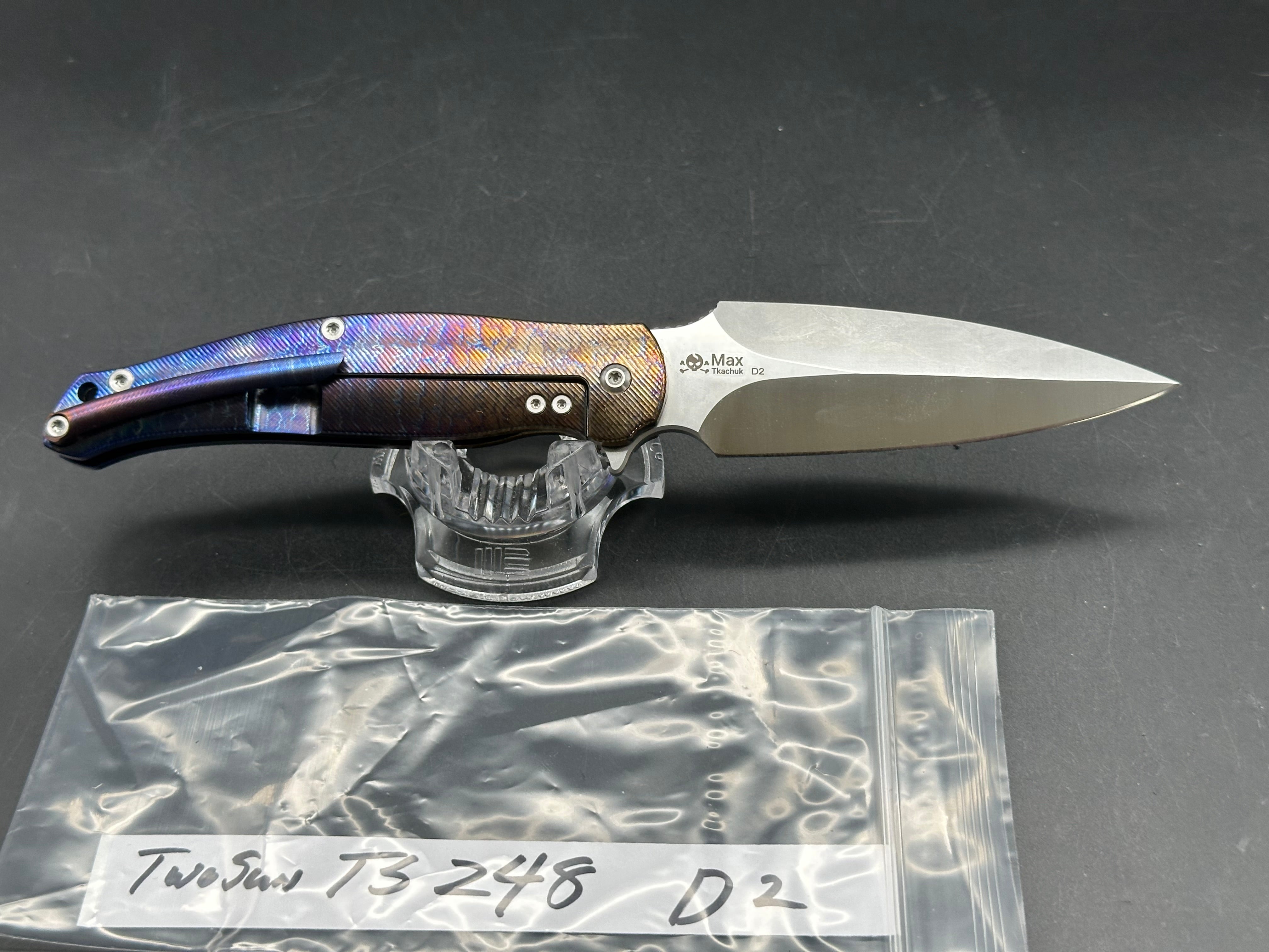 Twosun TS248 Colorful Titanium handle w/D2 blade