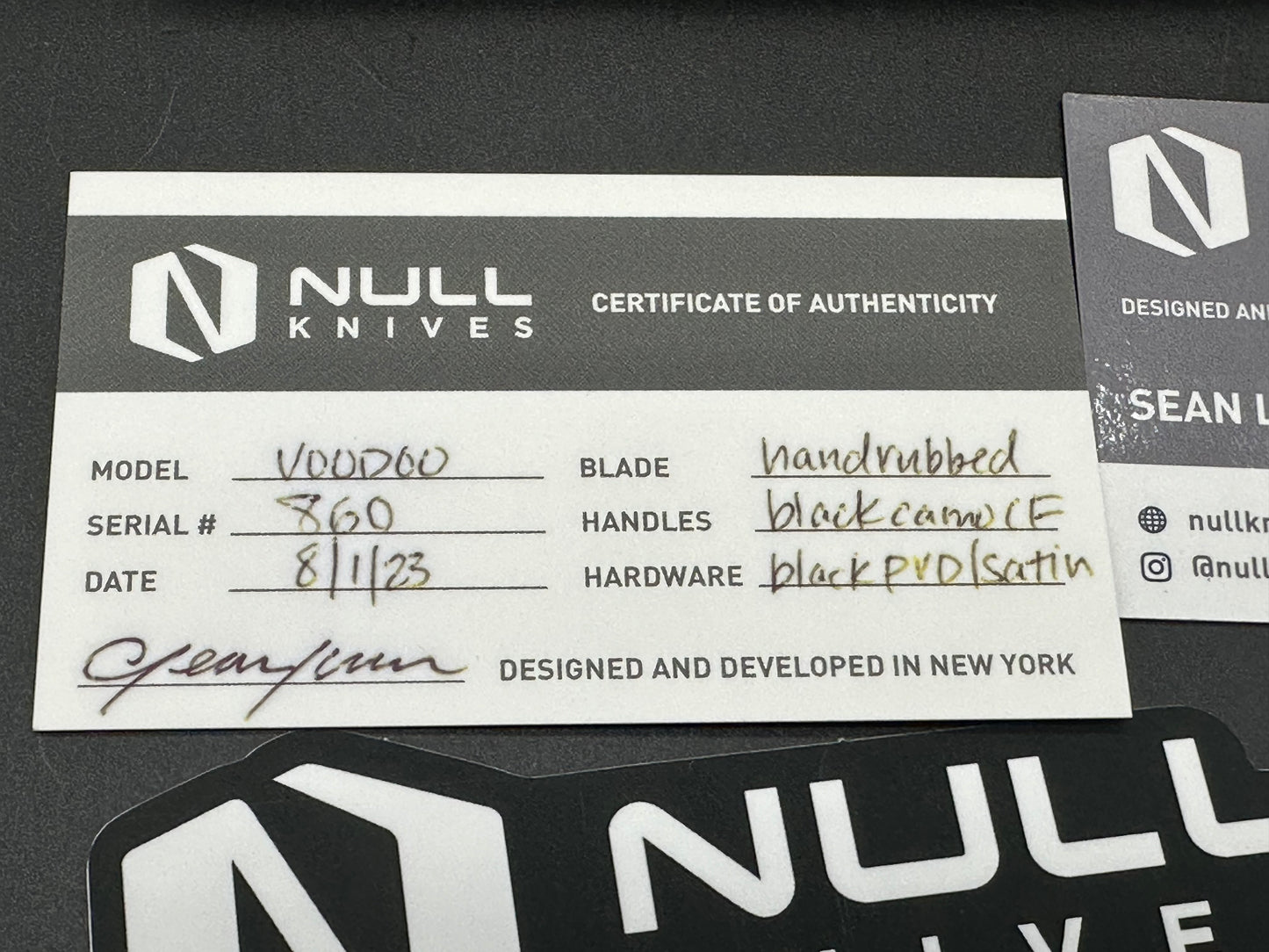 Null Knives Voodoo titanium/CF handles w/Hand satin M390 blade