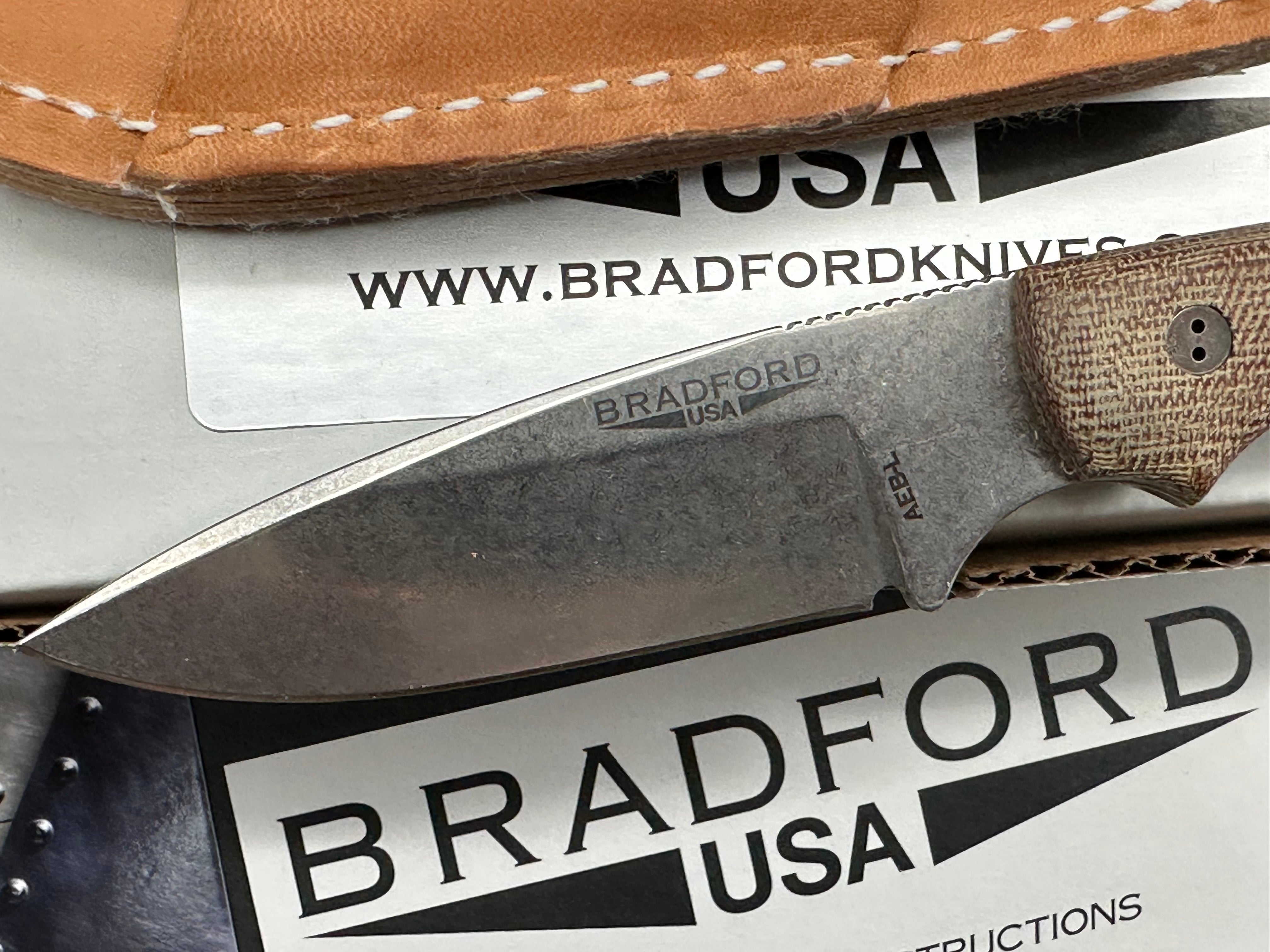 Bradford Guardian 3.2 micarta handle