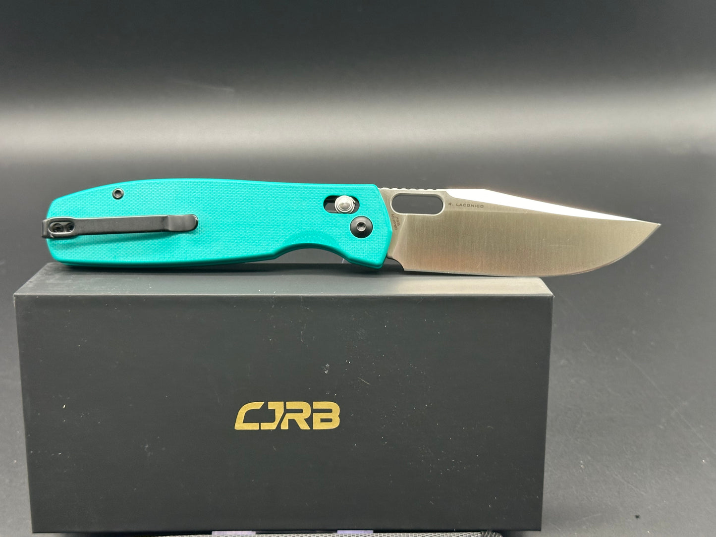 CJRB PRADO FOLDING KNIFE AQUA GREEN G10 HANDLE AR-RPM9 PLAIN EDGE SATIN FINISH