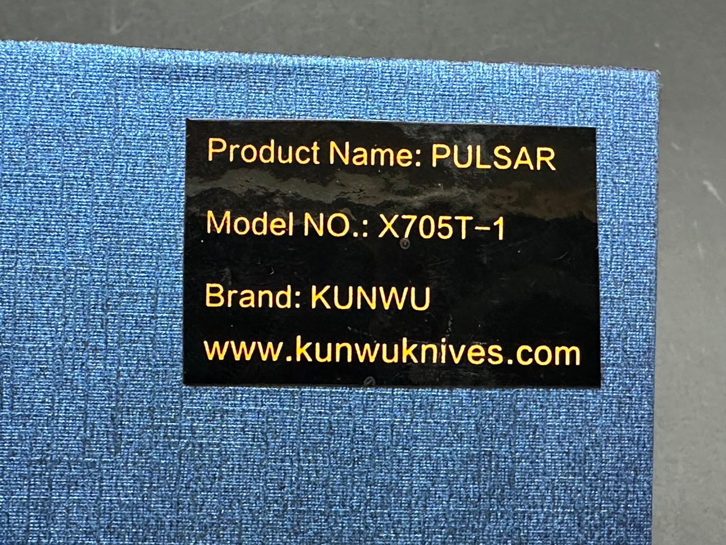 Kunwu Knives PULSAR Elmax Diamond Textured Titanium