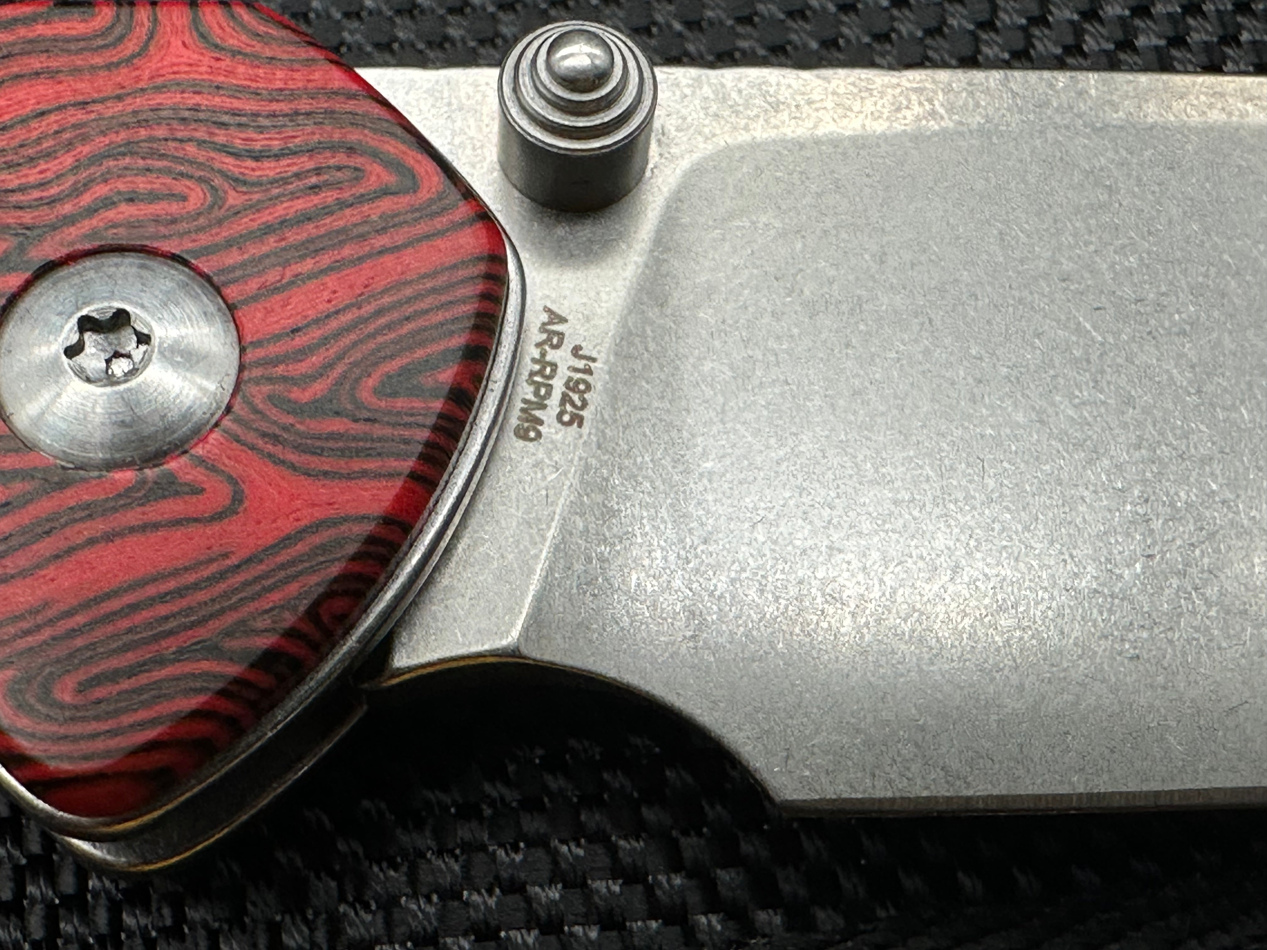 CJRB PYRITE (WMK EXCLUSIVE) BLACK & RED GMASCUS G10 HANDLE AR-RPM9 DROP POINT PLAIN EDGE STONEWASH FINISH