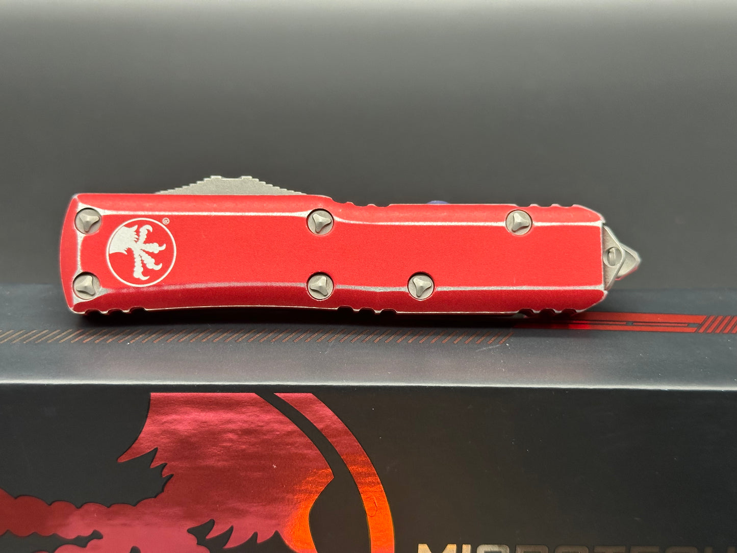 Microtech UTX-85 S/E OTF Automatic Knife Distressed Red Aluminum (3.1" SW)