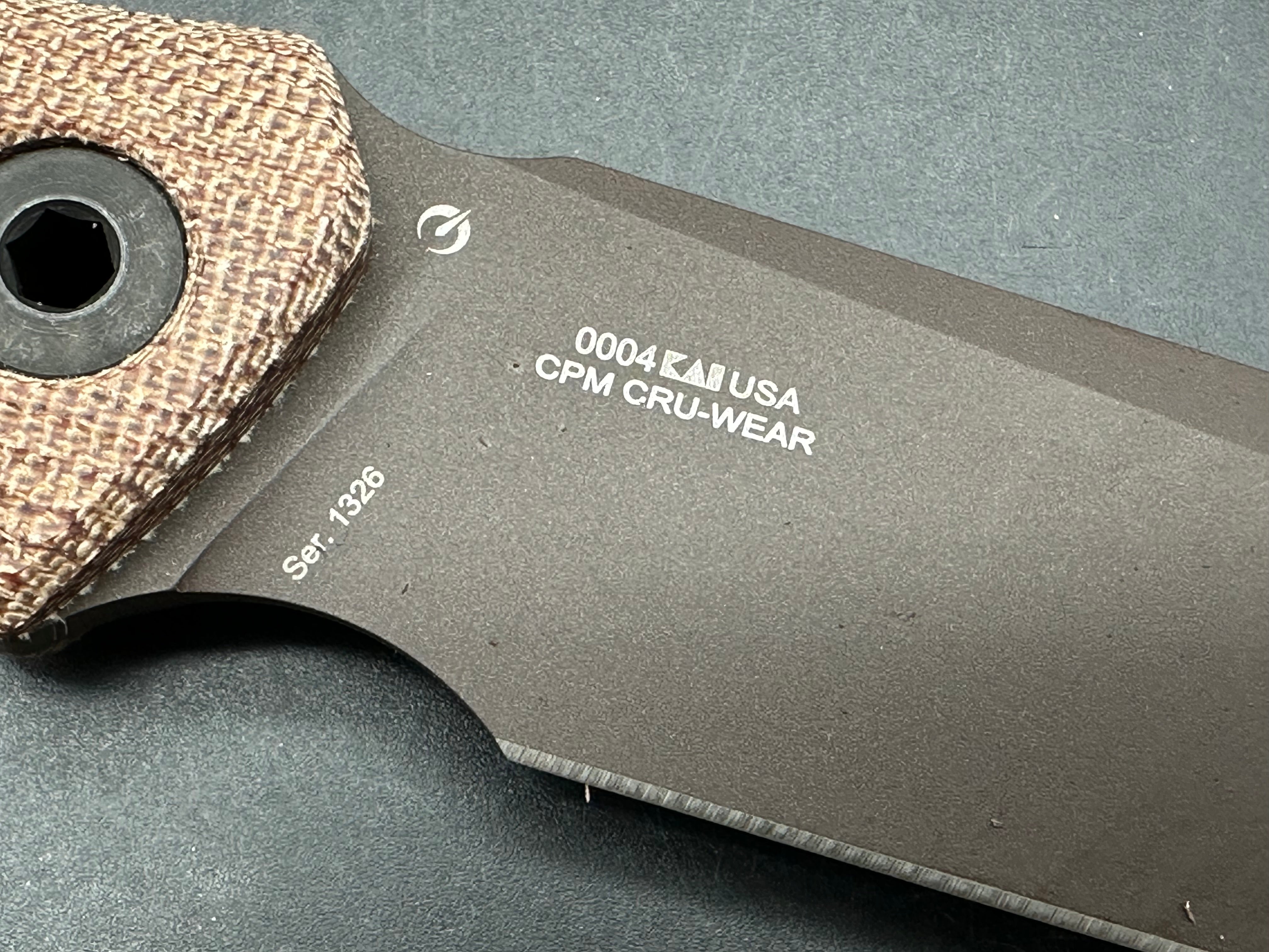 Zero Tolerance ZT 0004 Fixed blade Cru-wear