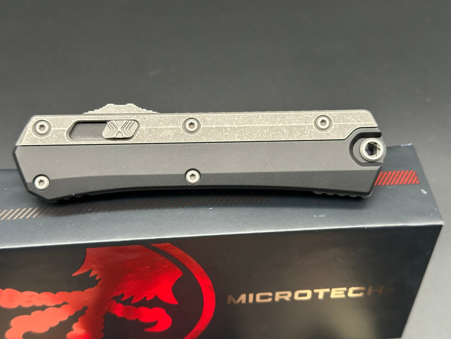 Microtech Glykon OTF Automatic Knife Black Alum + Titanium (3.75" Apocalyptic)