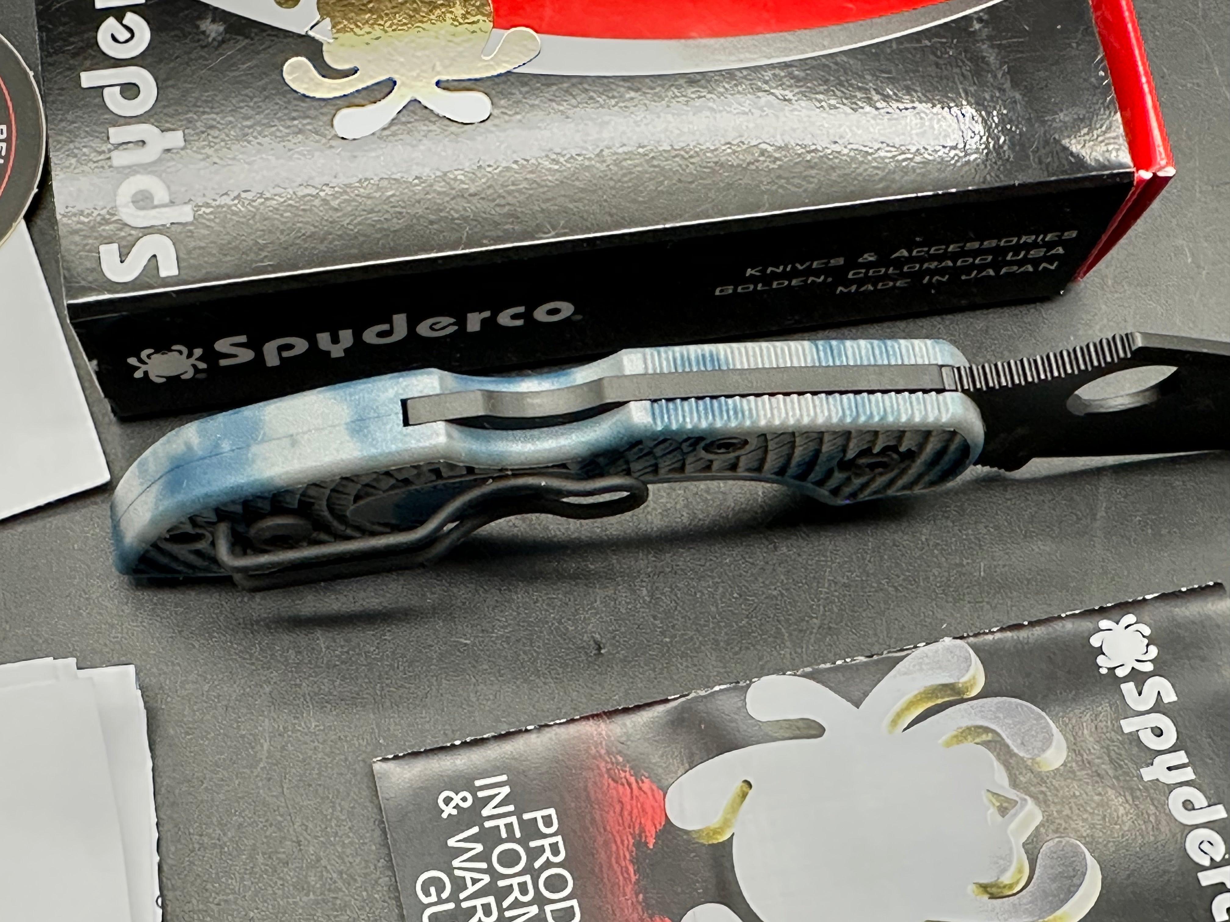Spyderco Dragonfly Superblue Black blade