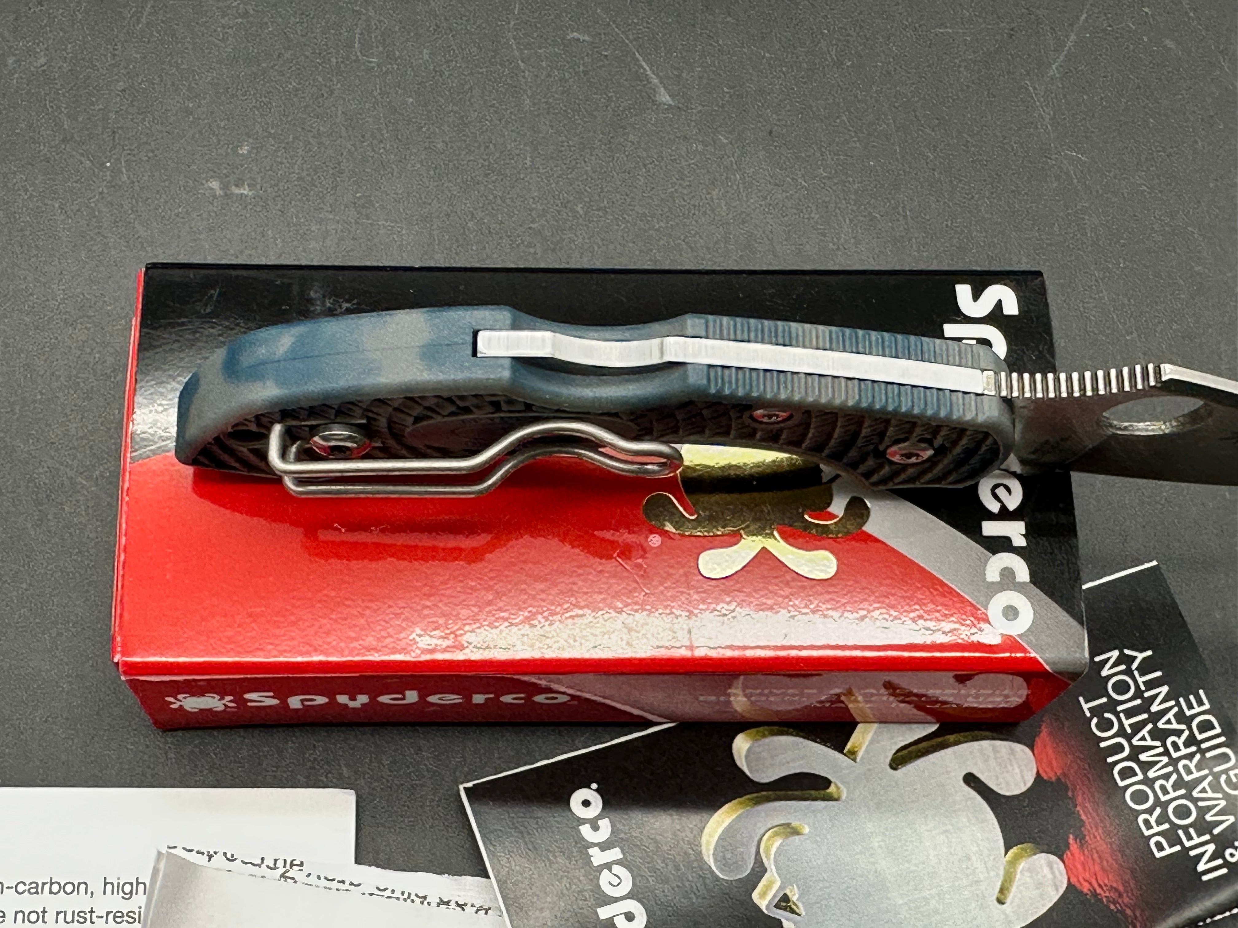 Spyderco Dragonfly Superblue Satin blade