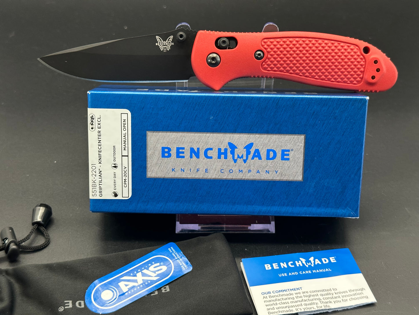 Benchmade griptilian Knife Center Exclusive in 20CV Red GFN handles