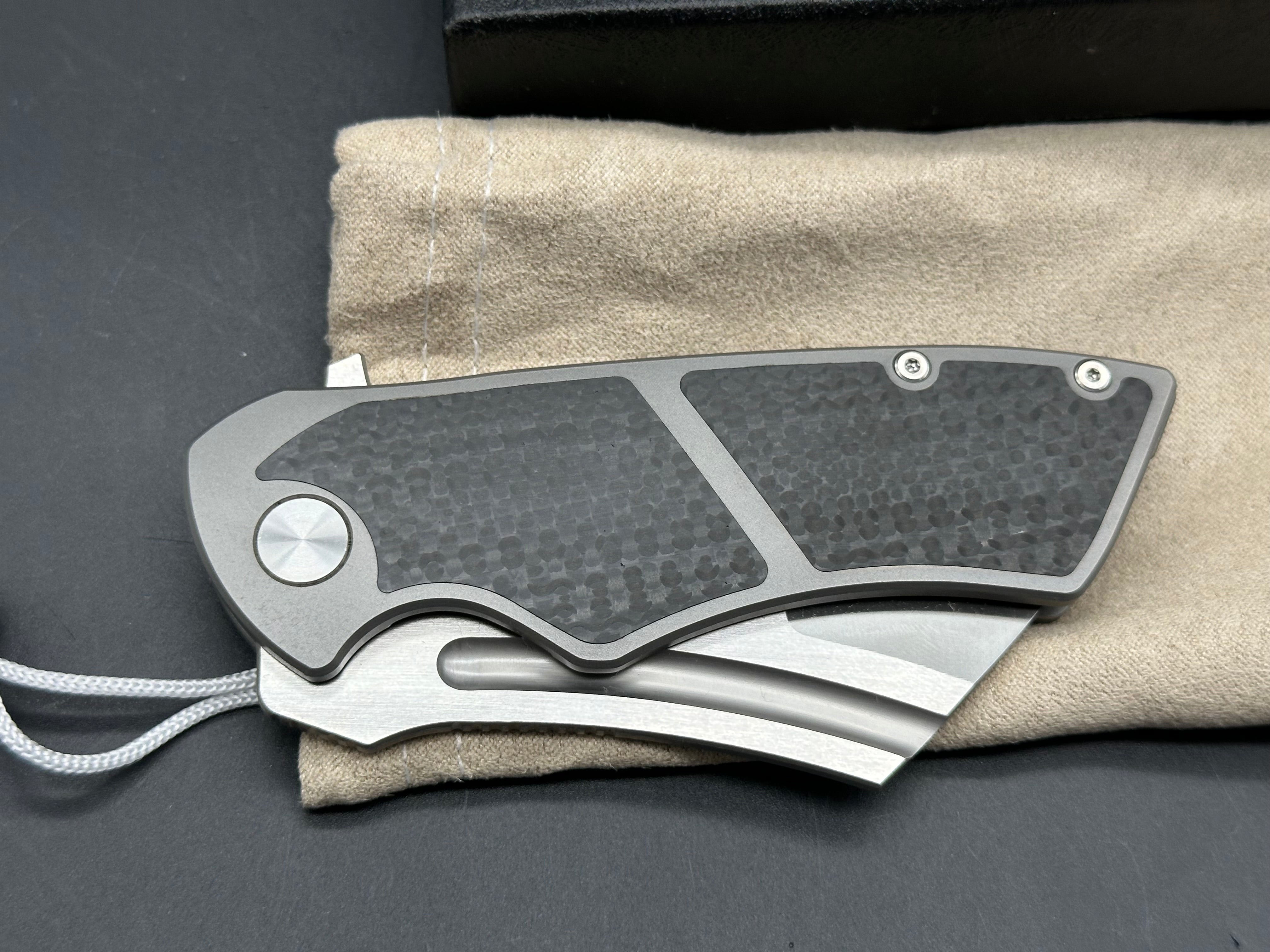 Tuya Knife Hellfire CF/Titanium handle w/S90V blade