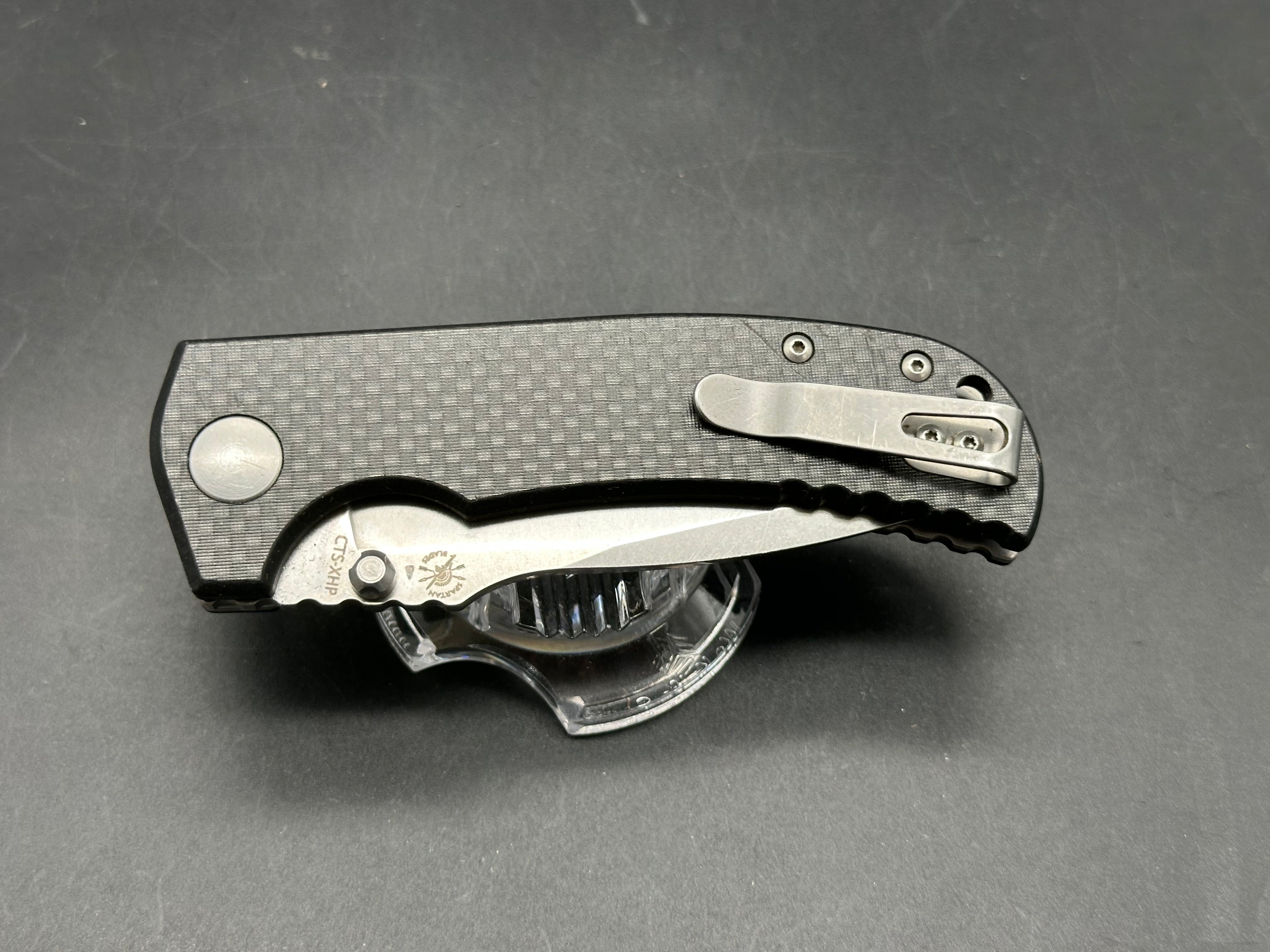 Spartan Blades Astor. CTS-XHP Carbon Fiber