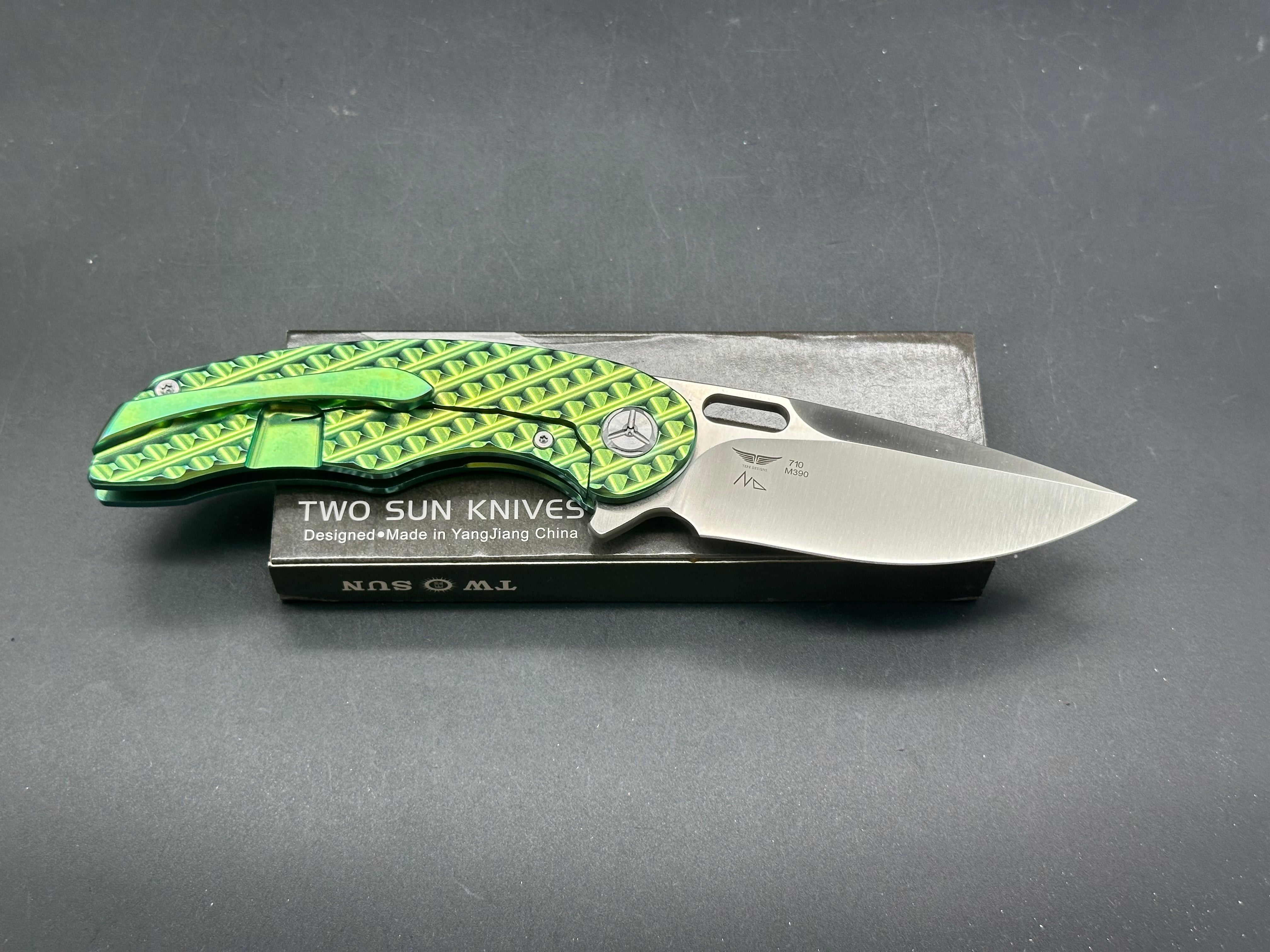 TWOSUN FOLDING KNIFE GREEN TITANIUM HANDLE M390 PLAIN EDGE TS177-GREEN