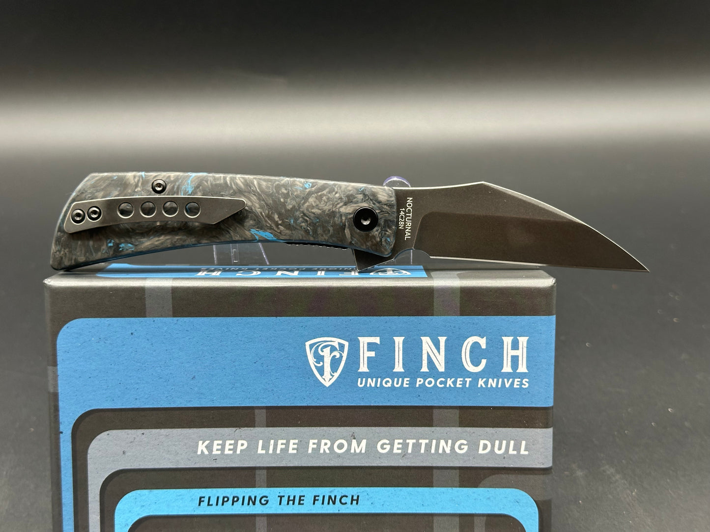 Finch Nocturnal, 2.9" 14C28N Blackwash Blade with Blue Dark Matter Fat Carbon Handle