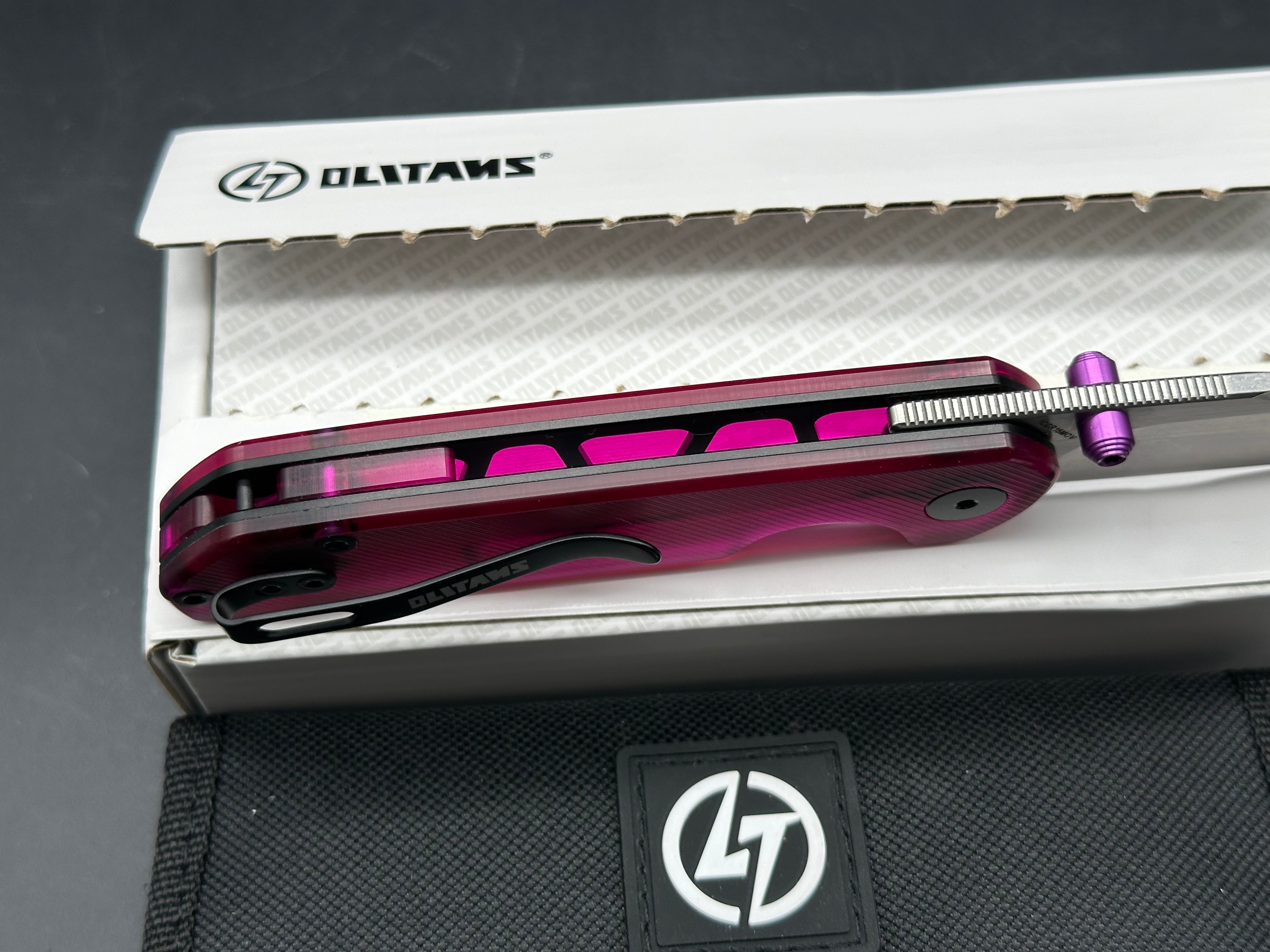 Olitans Lemon Shark purple acrylic scales and 14c28n blade