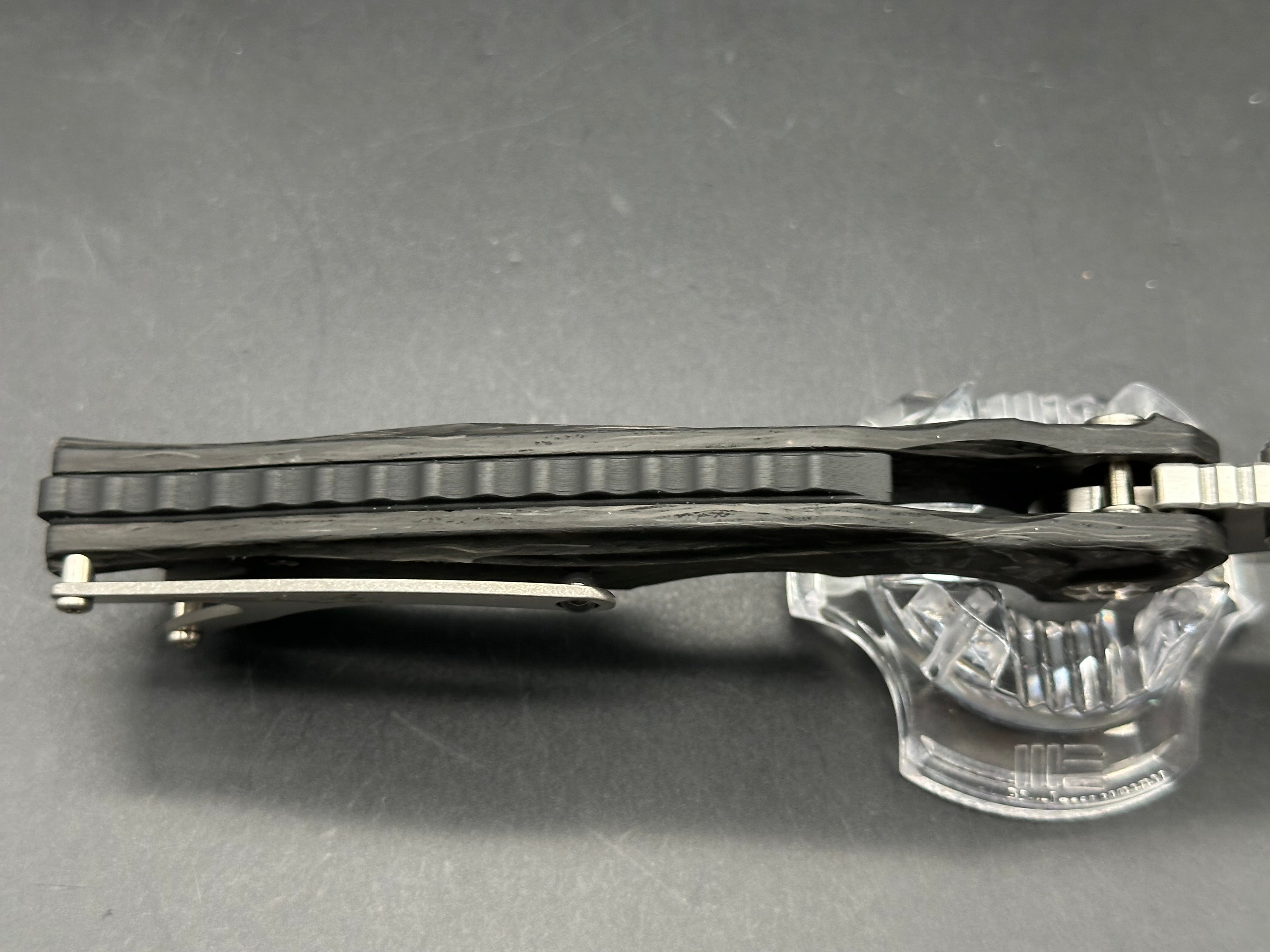 Brian Tighe Tighe Fighter Carbon Fiber scales w/RWL34 Blade