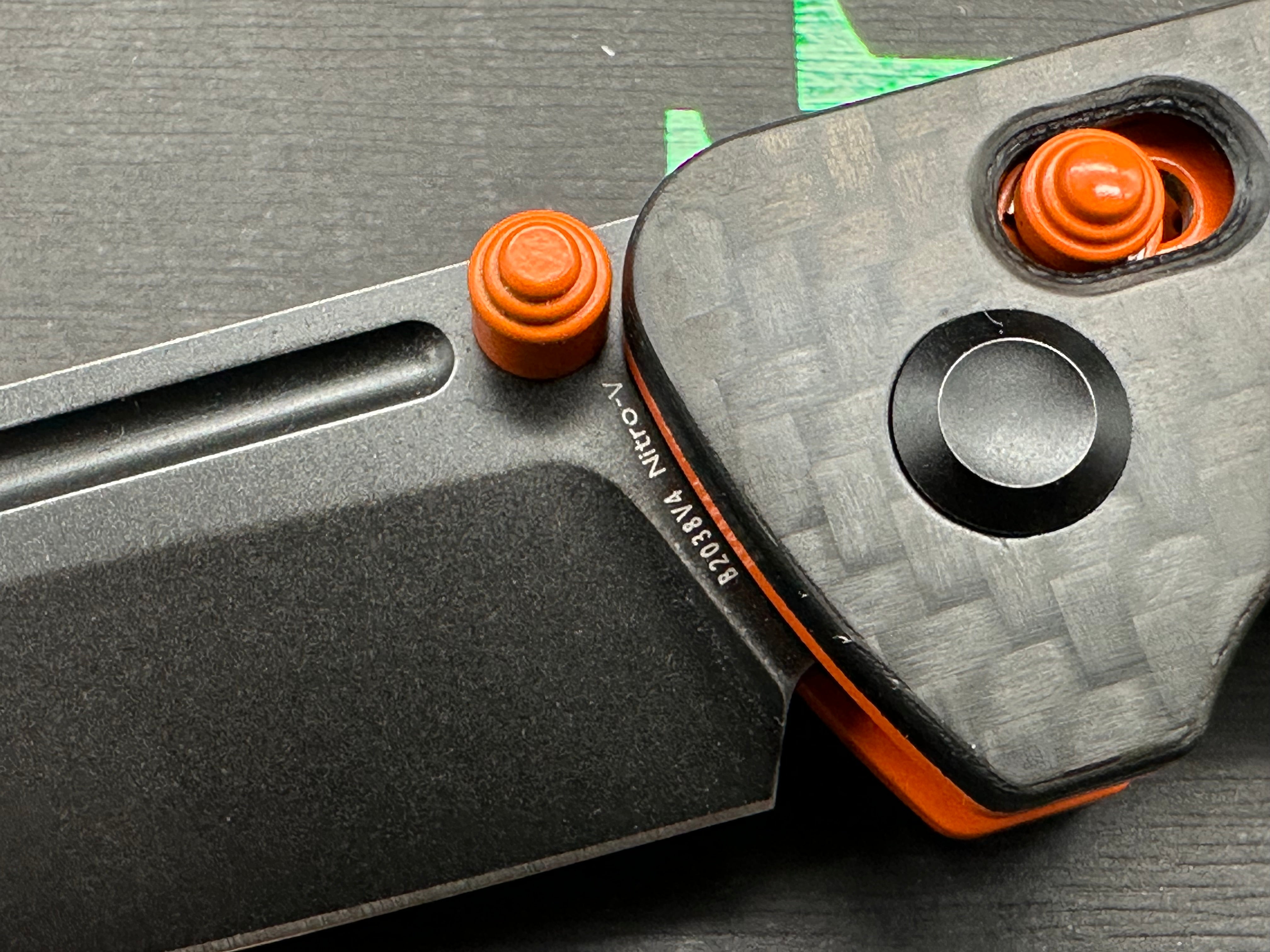 Tenable Anomaly Crossbar Lock | 3.14" Blackwash Nitro V | Twill Carbon FIber & G10