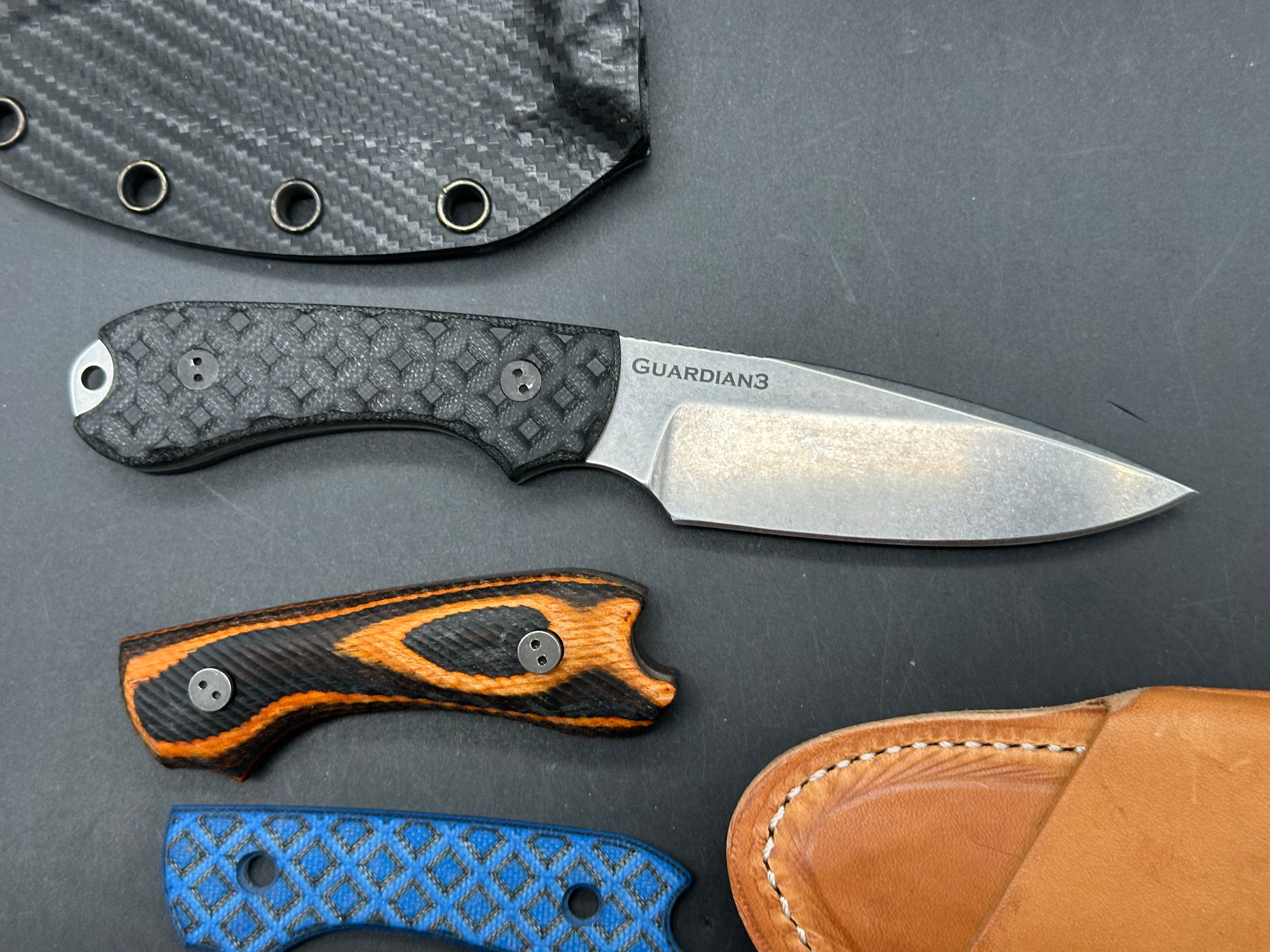 Bradford Guardian 3 in AEB-L with leather and kydex sheaths and 3 sets of scales