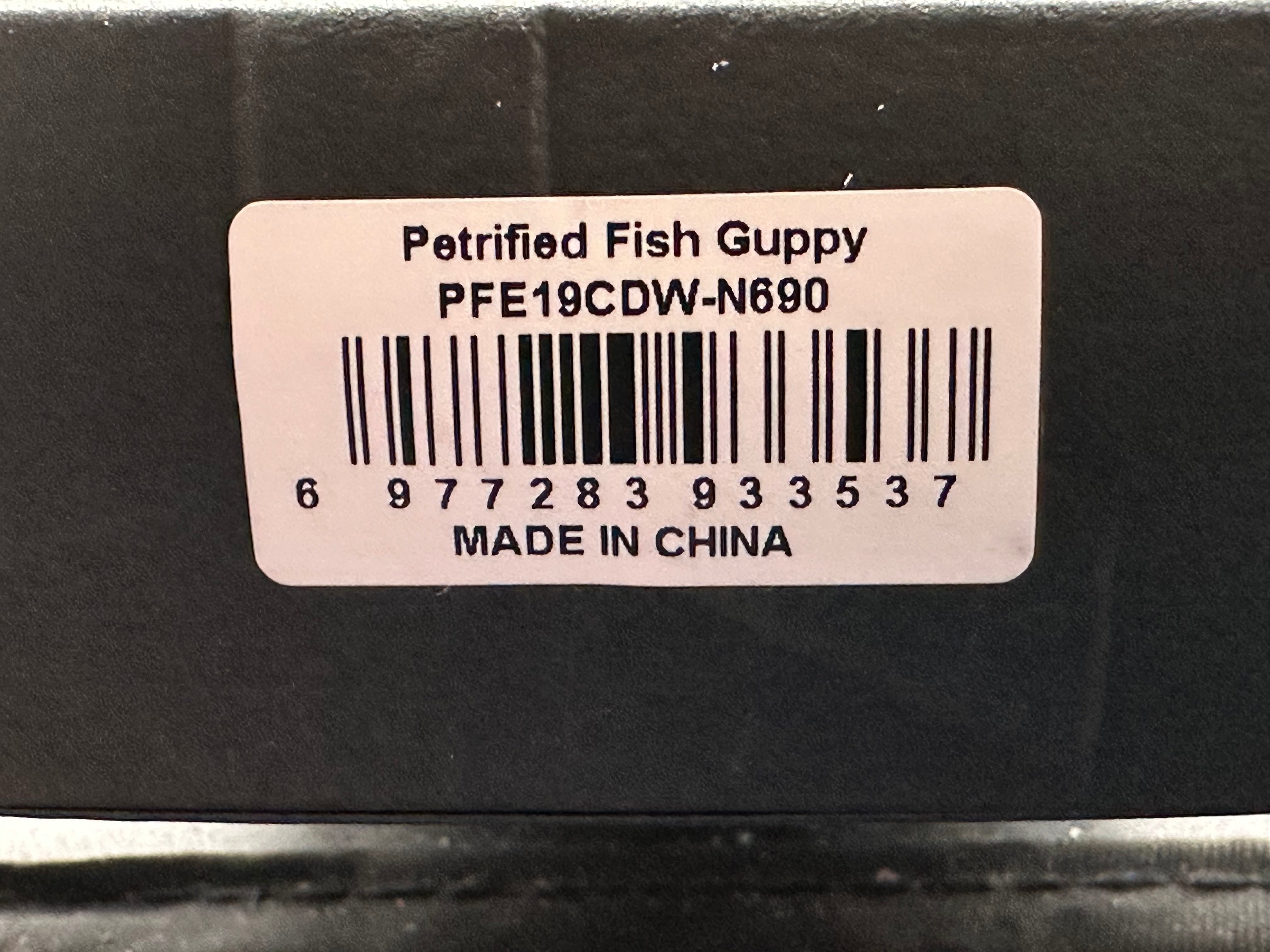 Petrified Fish Guppy CF scales w/N690 blade