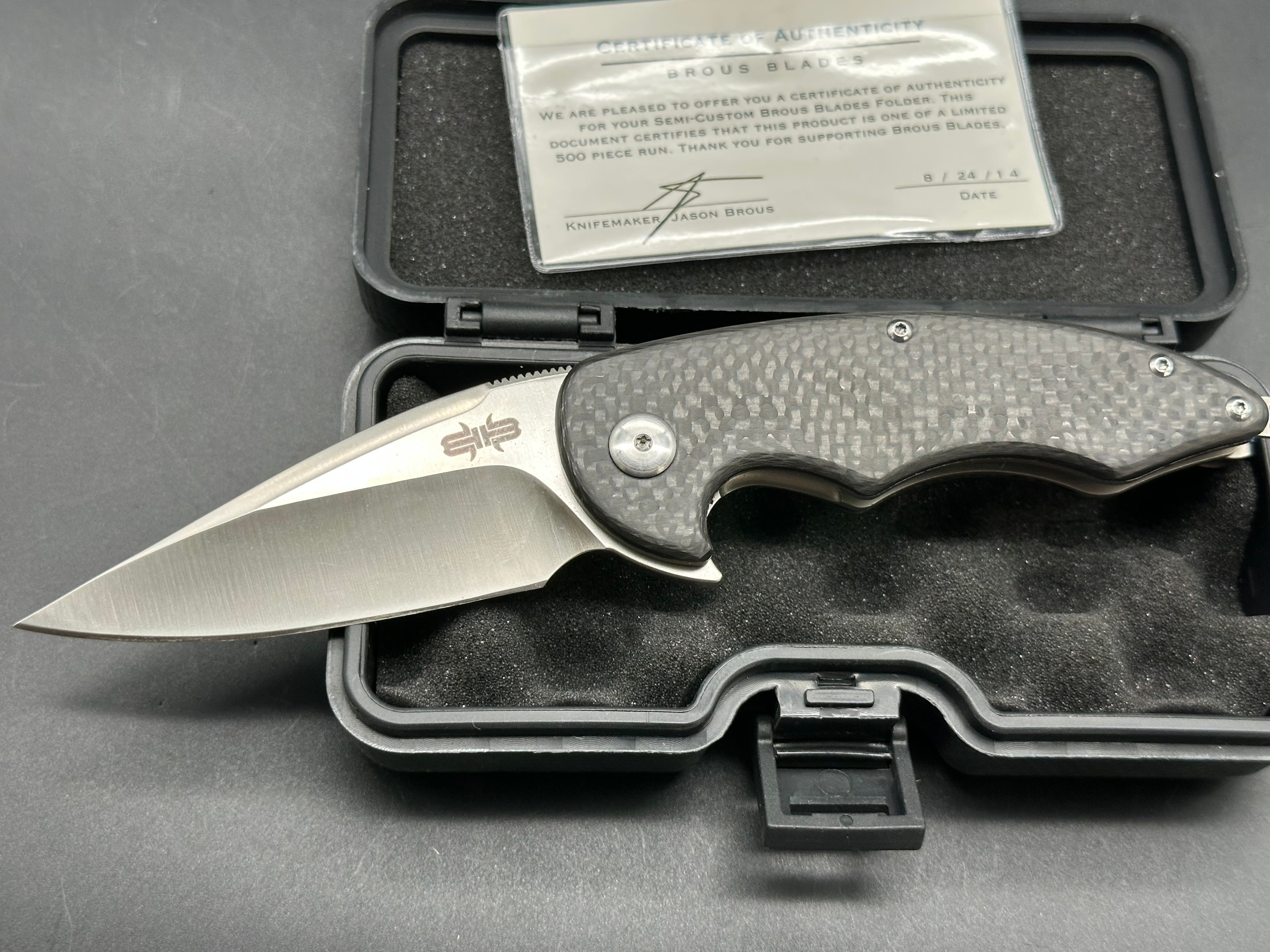 Brous Blades Sinner CF scales w/D2 blade