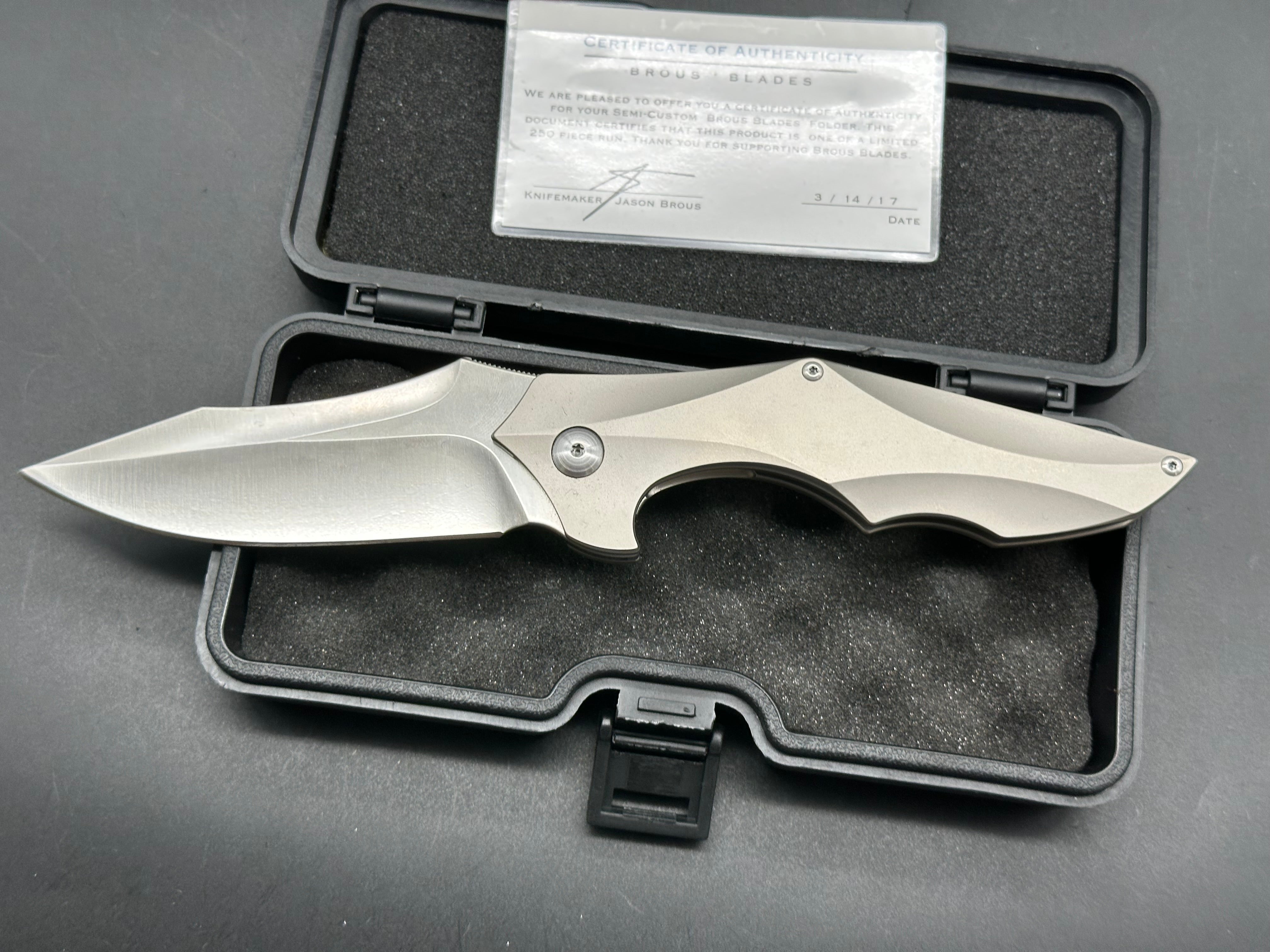 Brous Blades Ante Up Titanium handle w/D2 blade