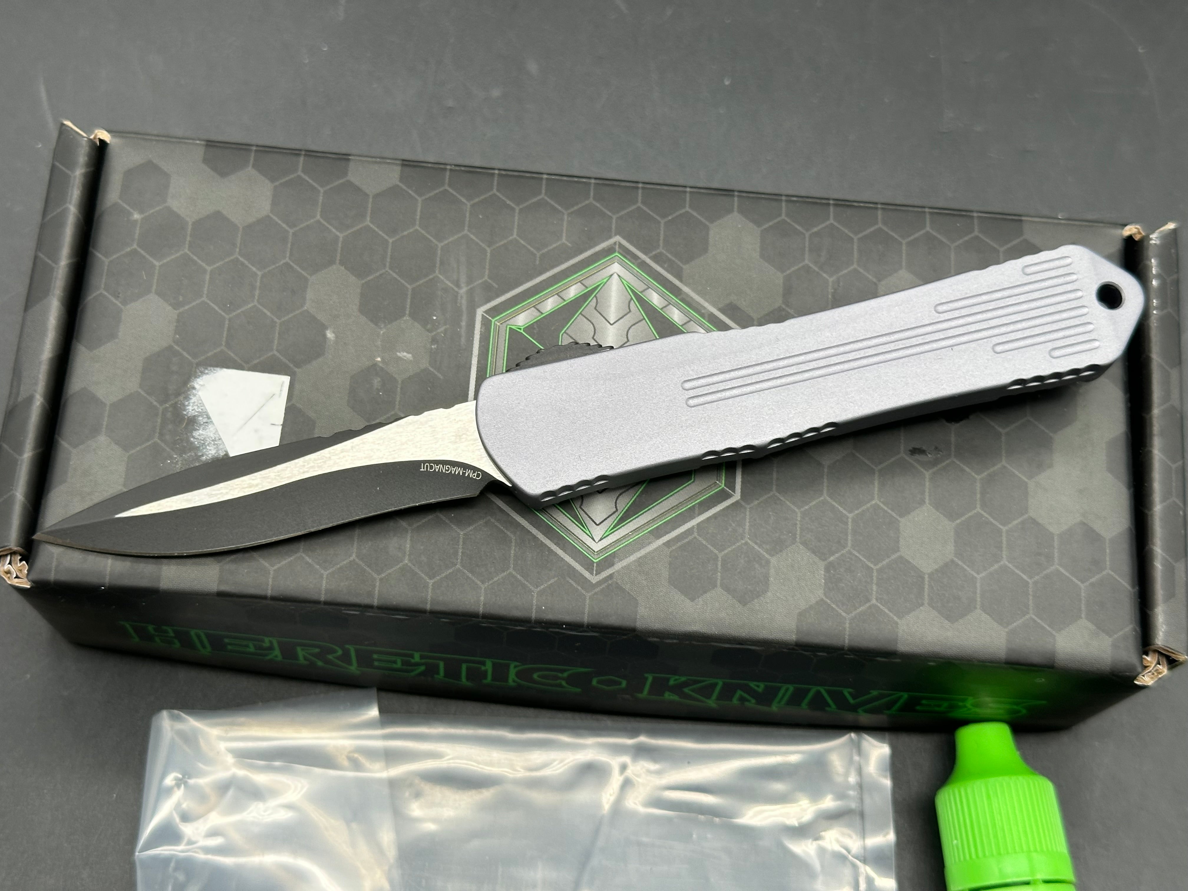 Heretic H025-10-Gray Manticore S Magnacut