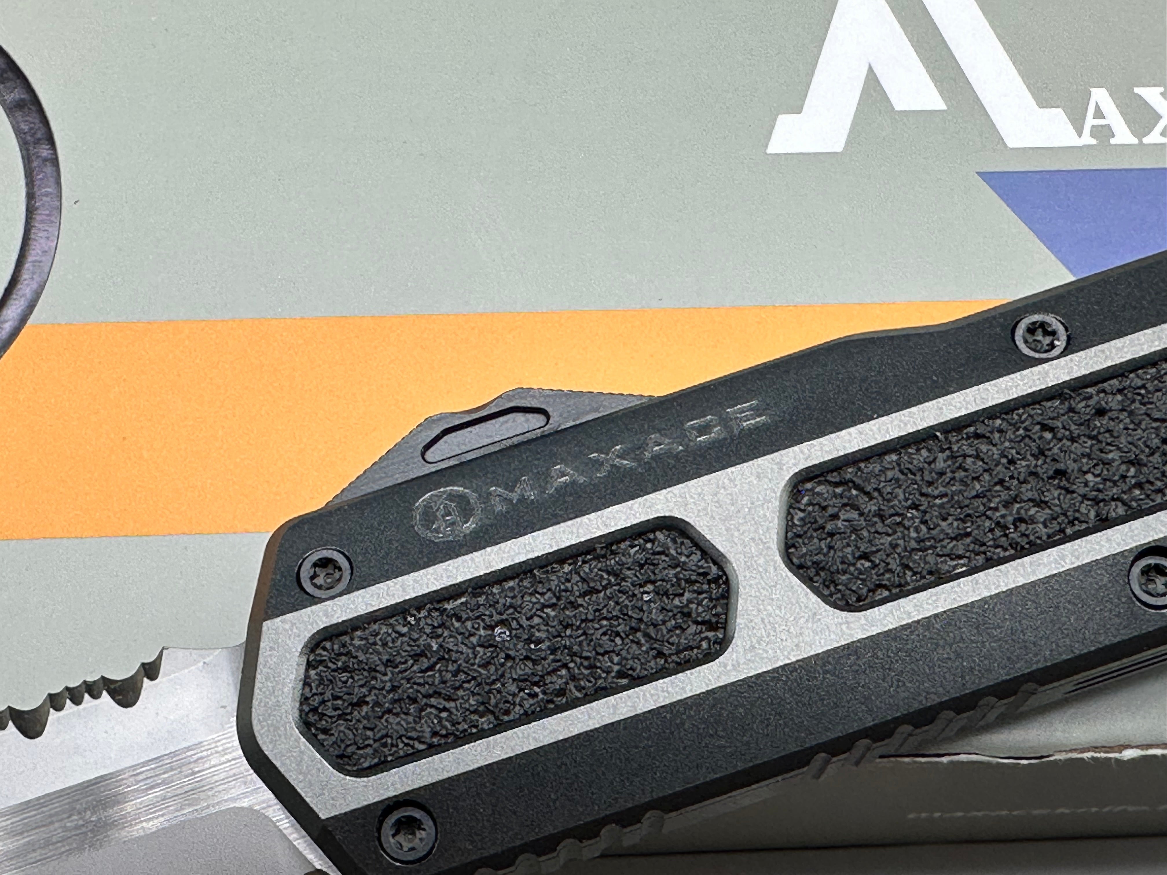 Maxace Neptune D/E serrated