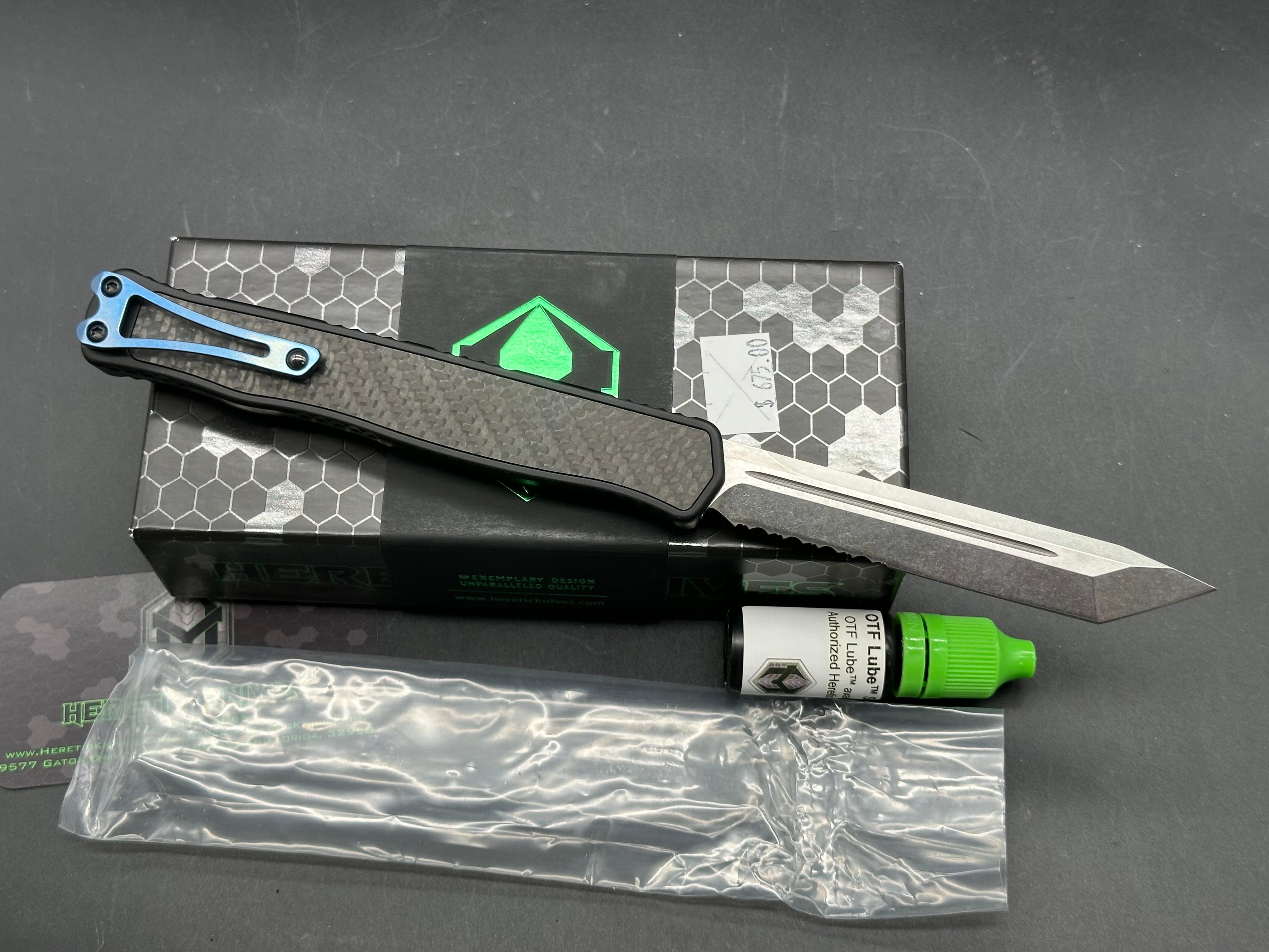 Heretic H019-2B-CF/BLU Cleric 2