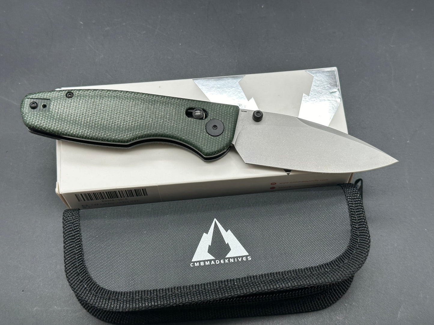 CMB Predator Axis Lock Green Micarta (3.4" 14C28N Sandblast)