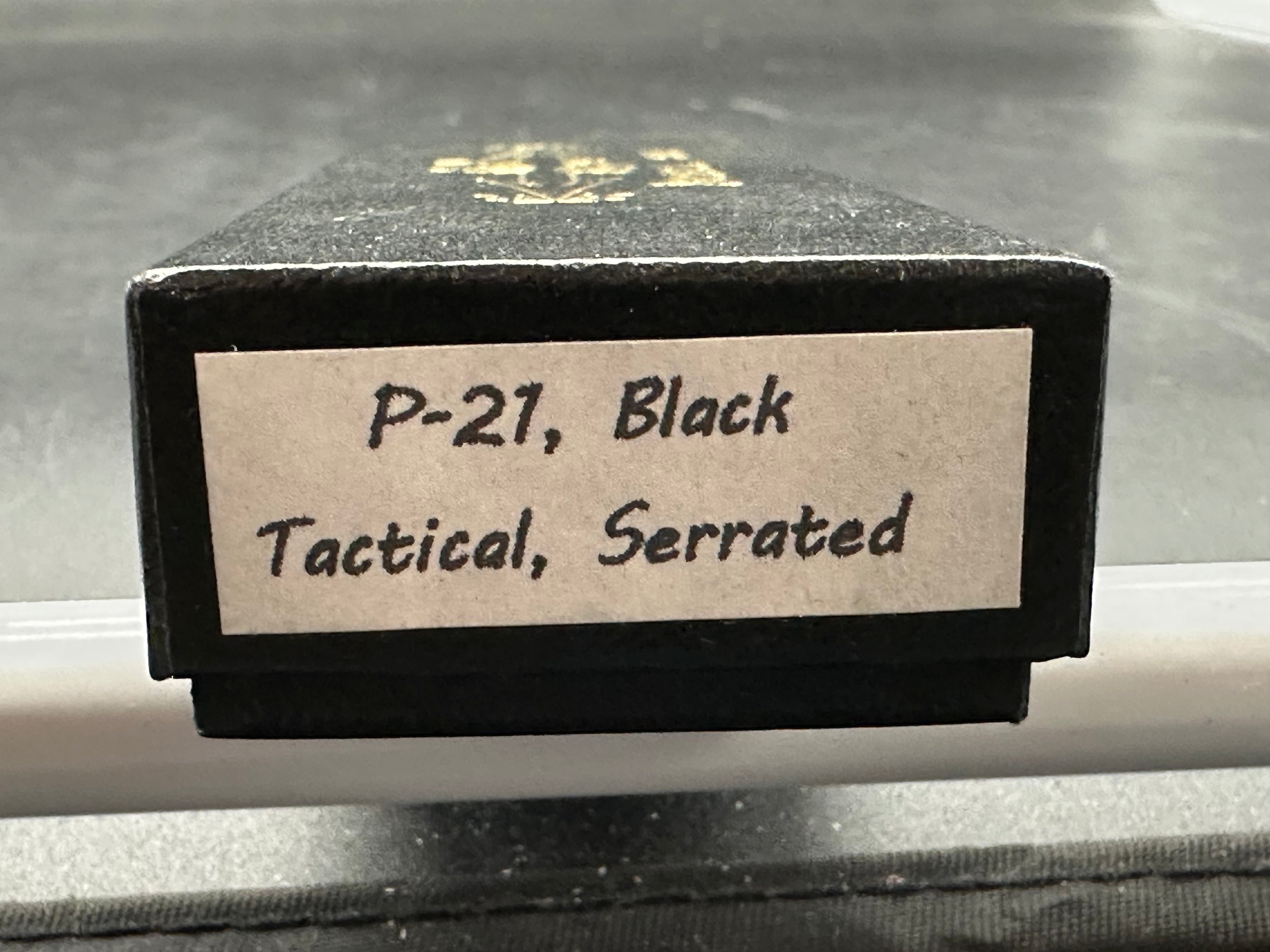 Piranha P21 Auto Tactical Serrated