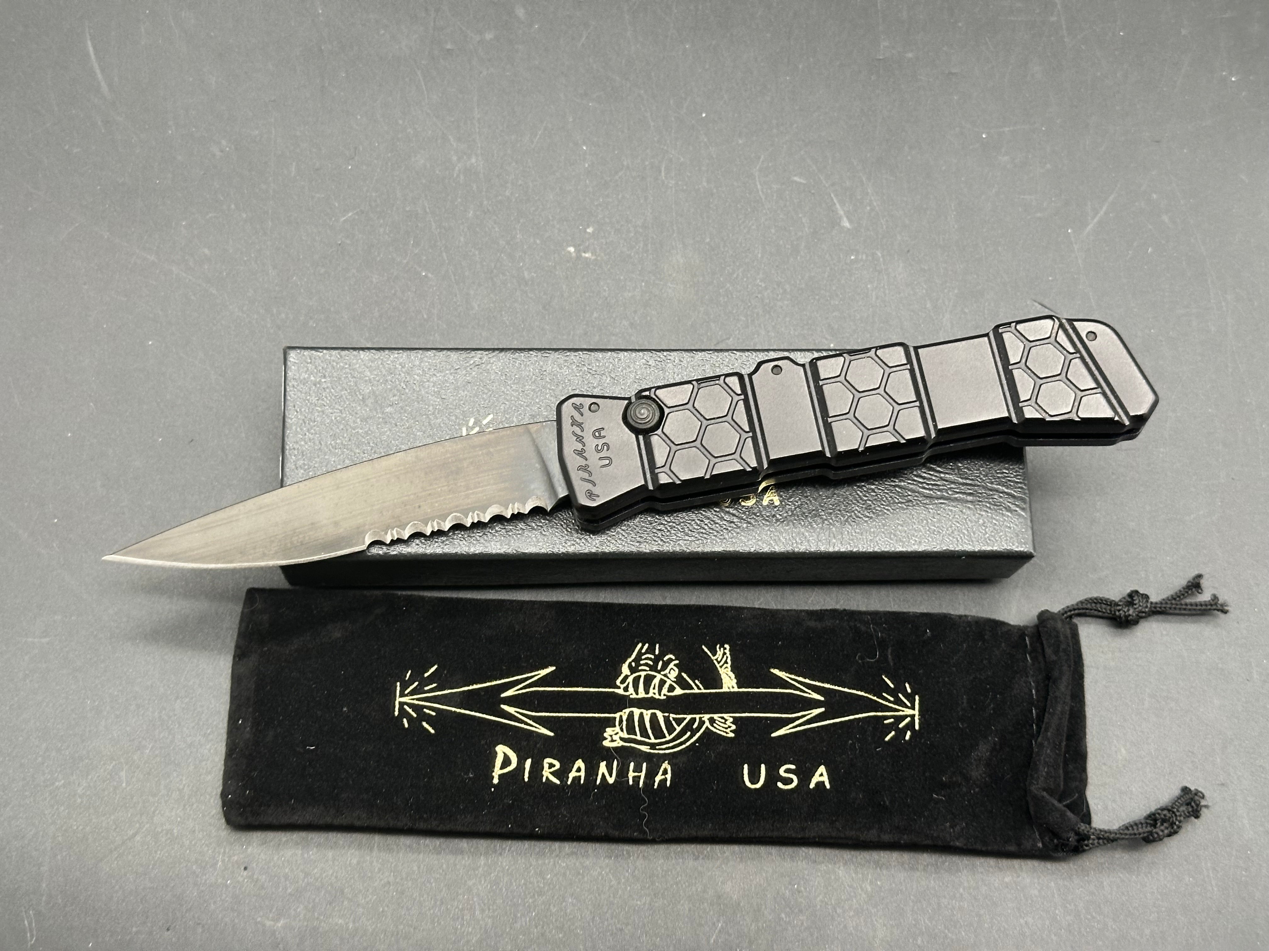 Piranha P21 Auto Tactical Serrated