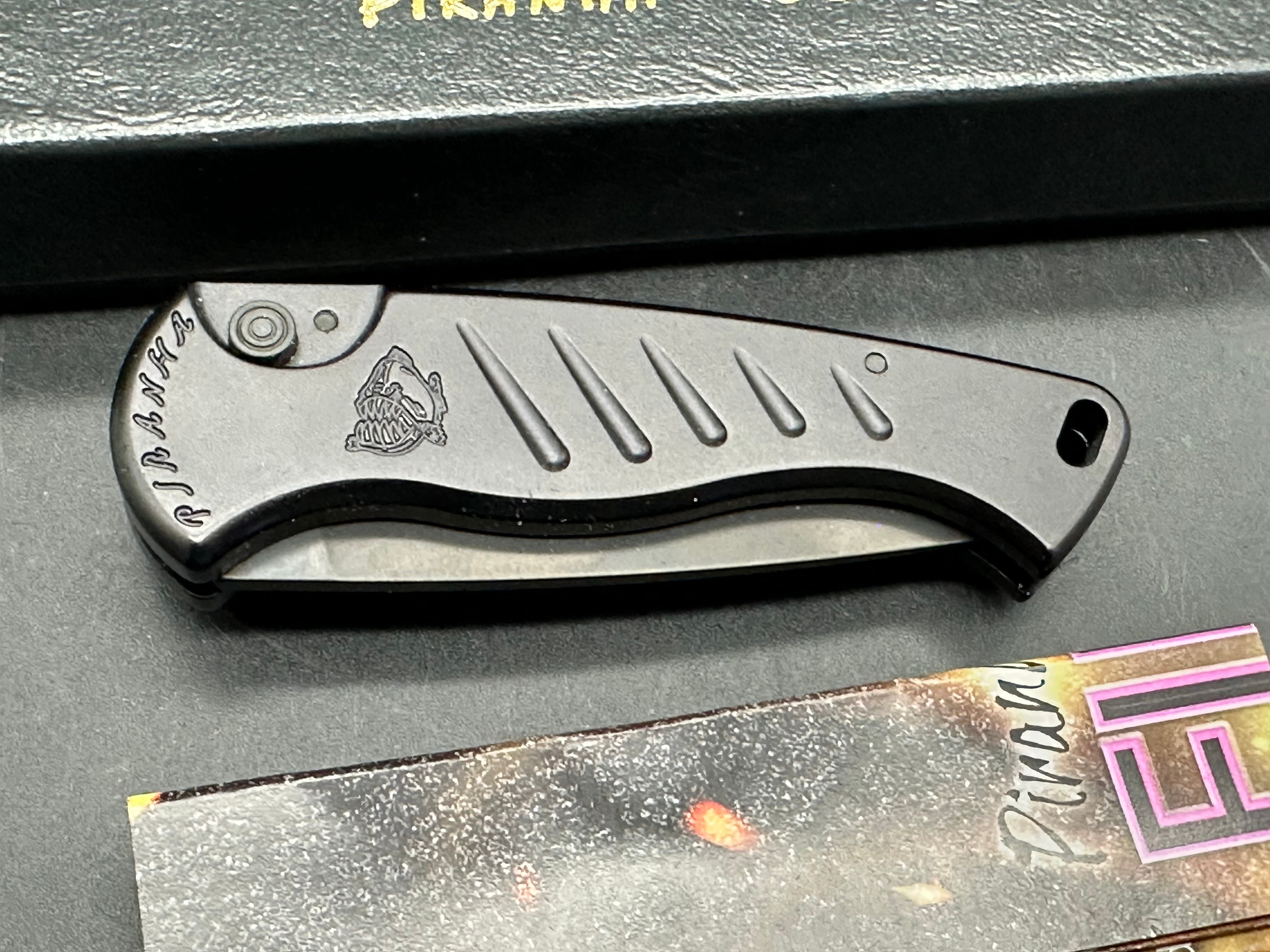 Piranha Fingerling Black Serrated