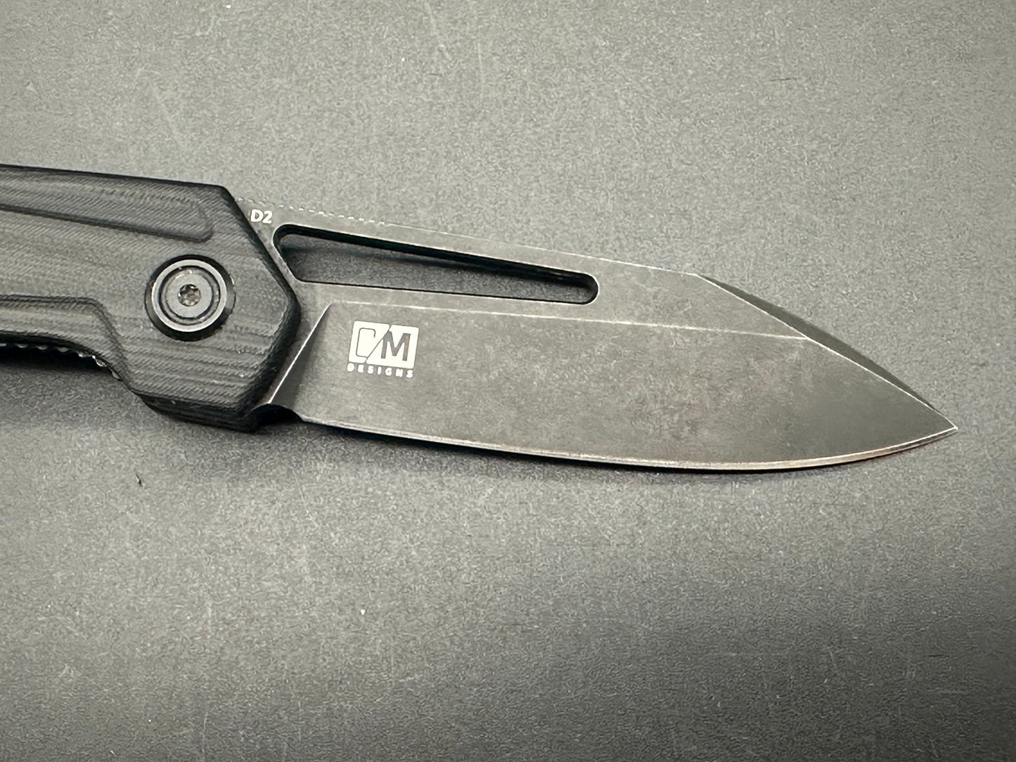 KUBEY Royal Liner Lock Black G10 (2.99" D2 Dark Stonewash)