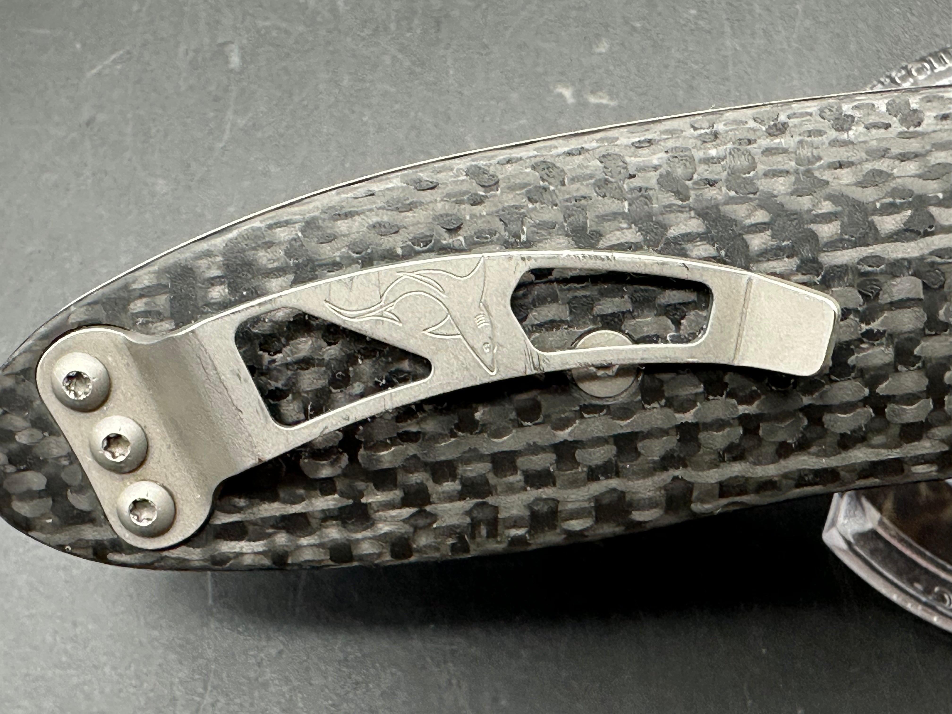 Microtech Lightfoot Manual Action LCC won the Collaboration Award at the 2000 Blade Show