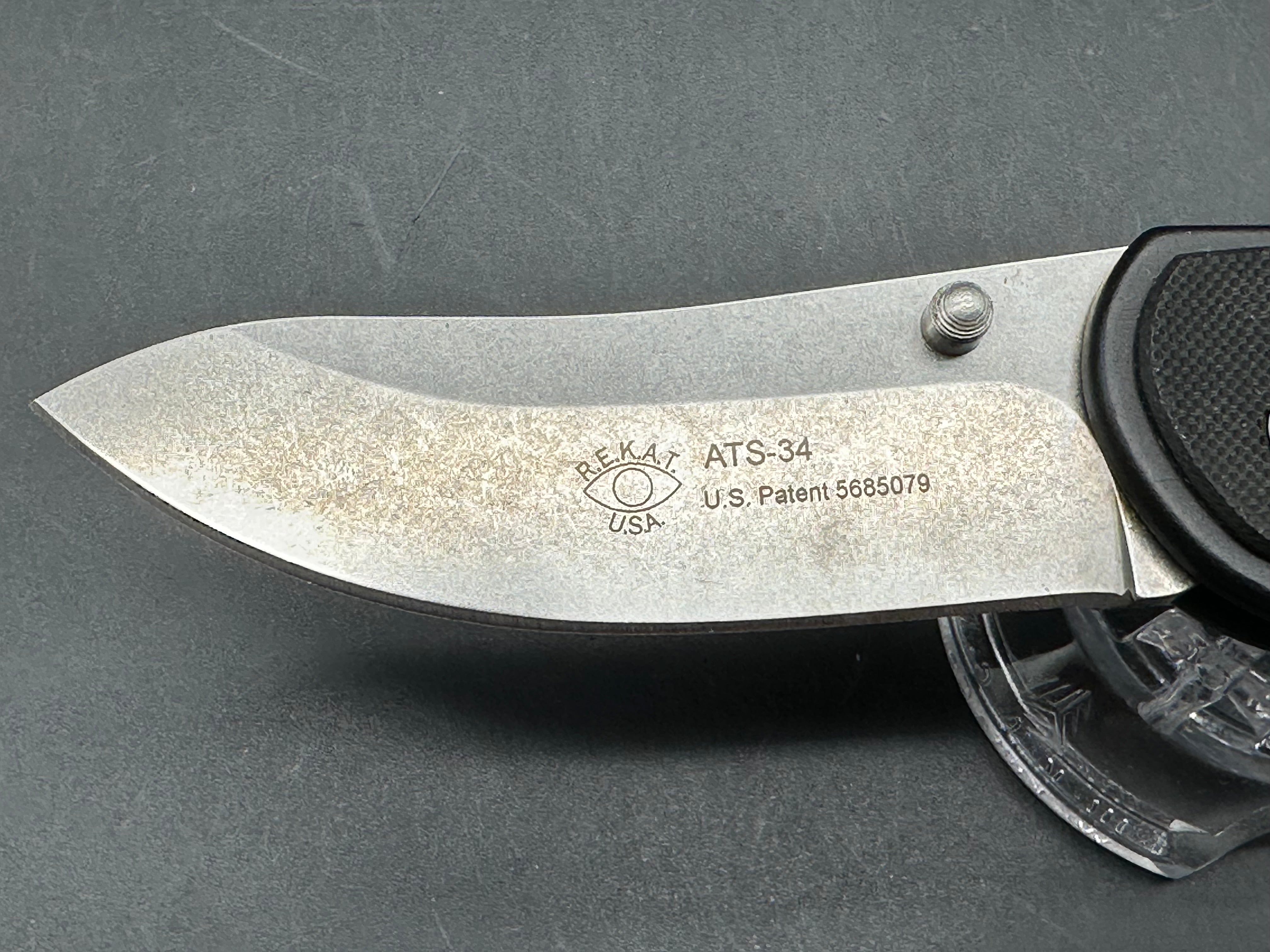 REKAT Savant Nessmuk Blade Style Ti frame/G10 scales ATS-34 blade