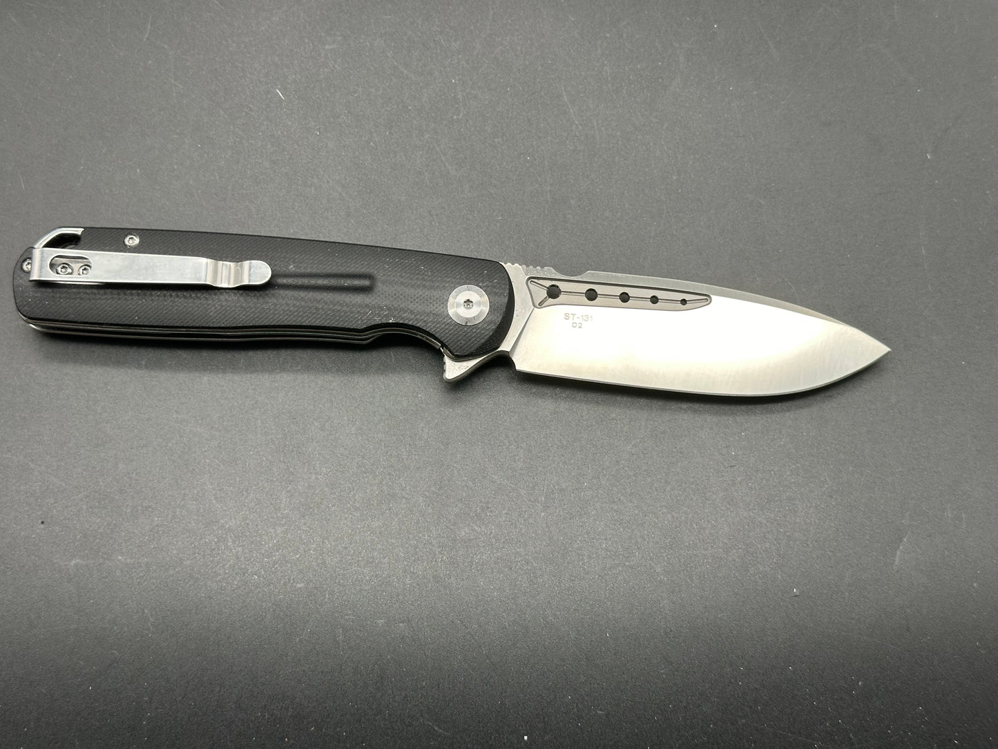 Sitivien ST131 Liner Lock Black G10 (3.54" D2 Satin)