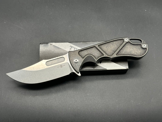 TwoSun TS485 Titanium handle w/14C28N blade