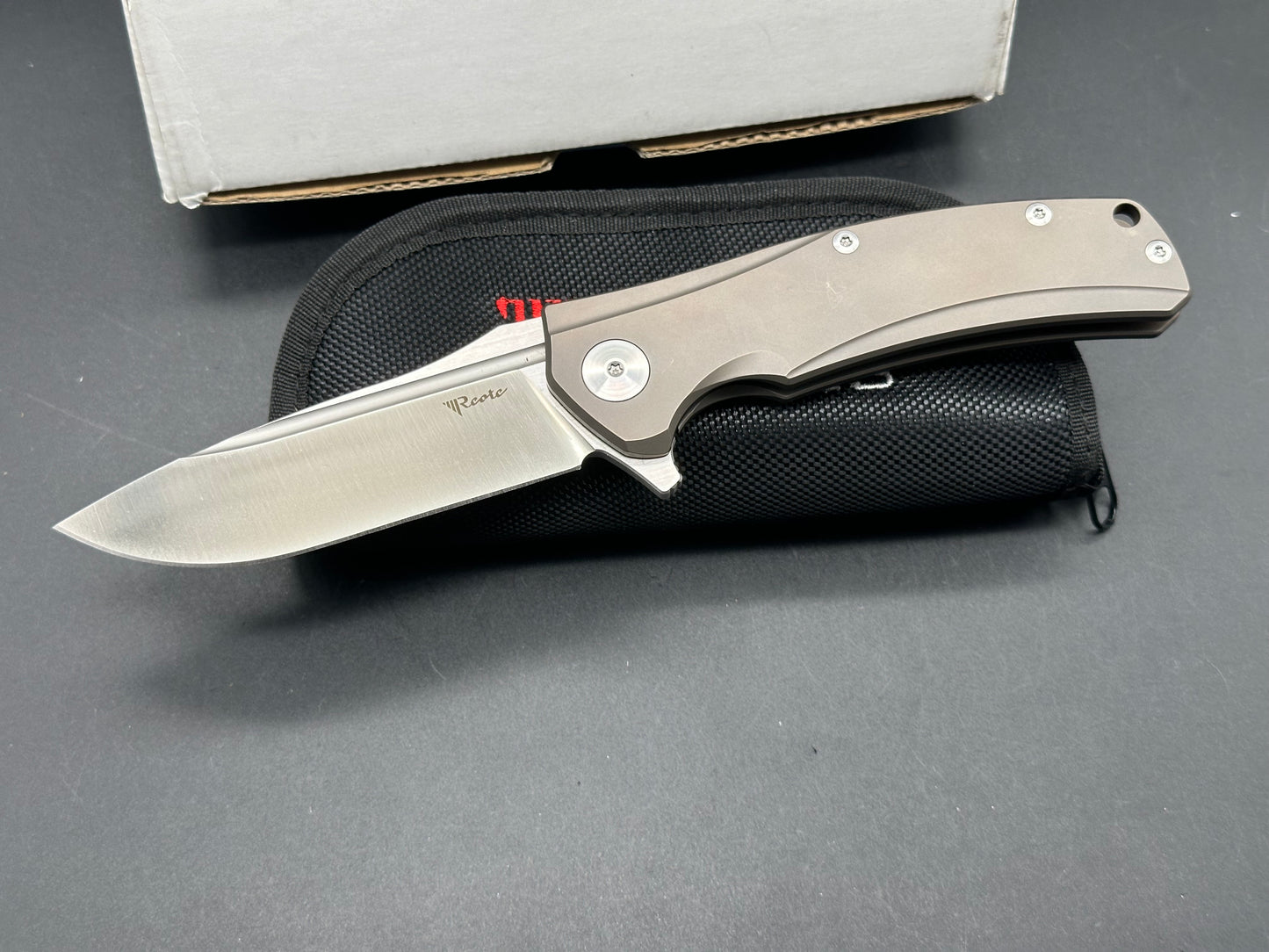 Reate Horizon C Titanium handle w/S35VN blade