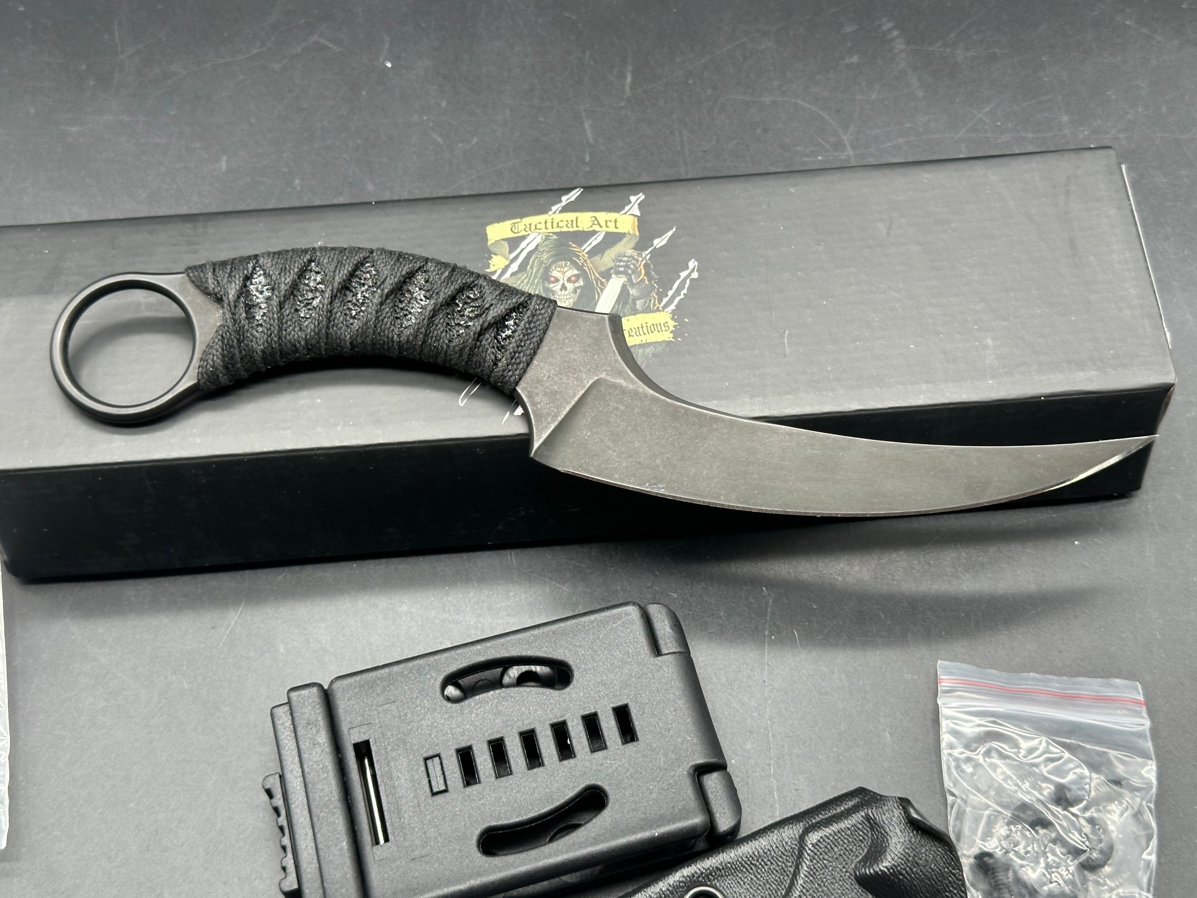 Bastinelli Knives (Fox) Mako