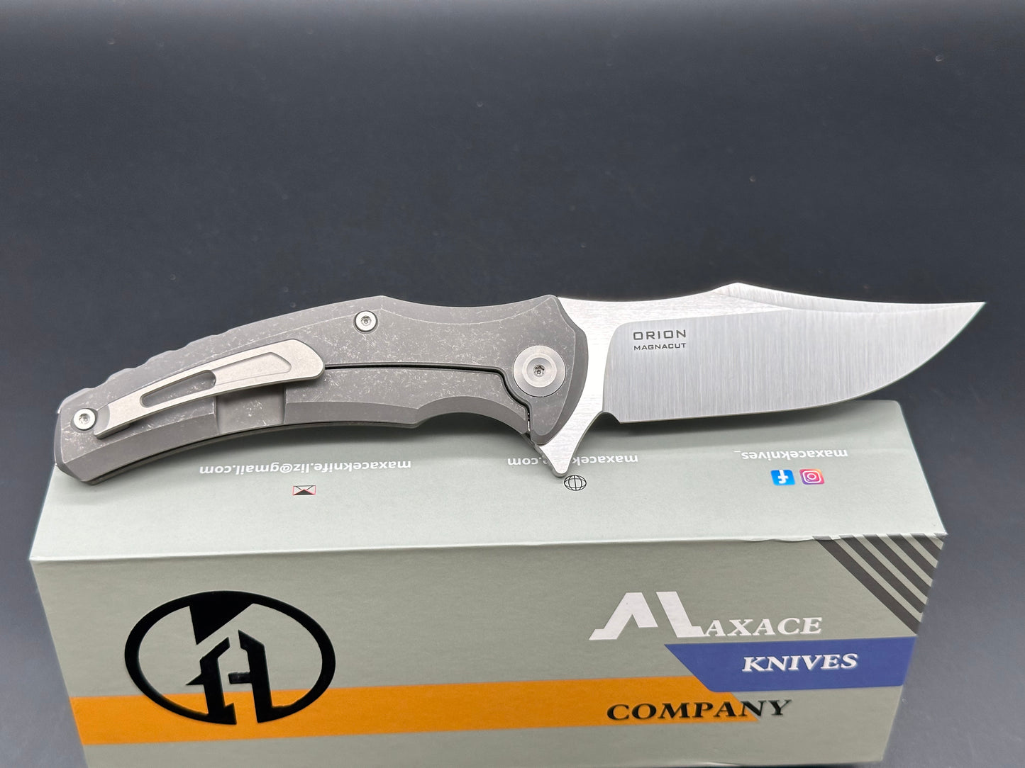 Maxace Orion MagnaCut Frame Lock Knife Stonewash Titanium (3.7" Satin)