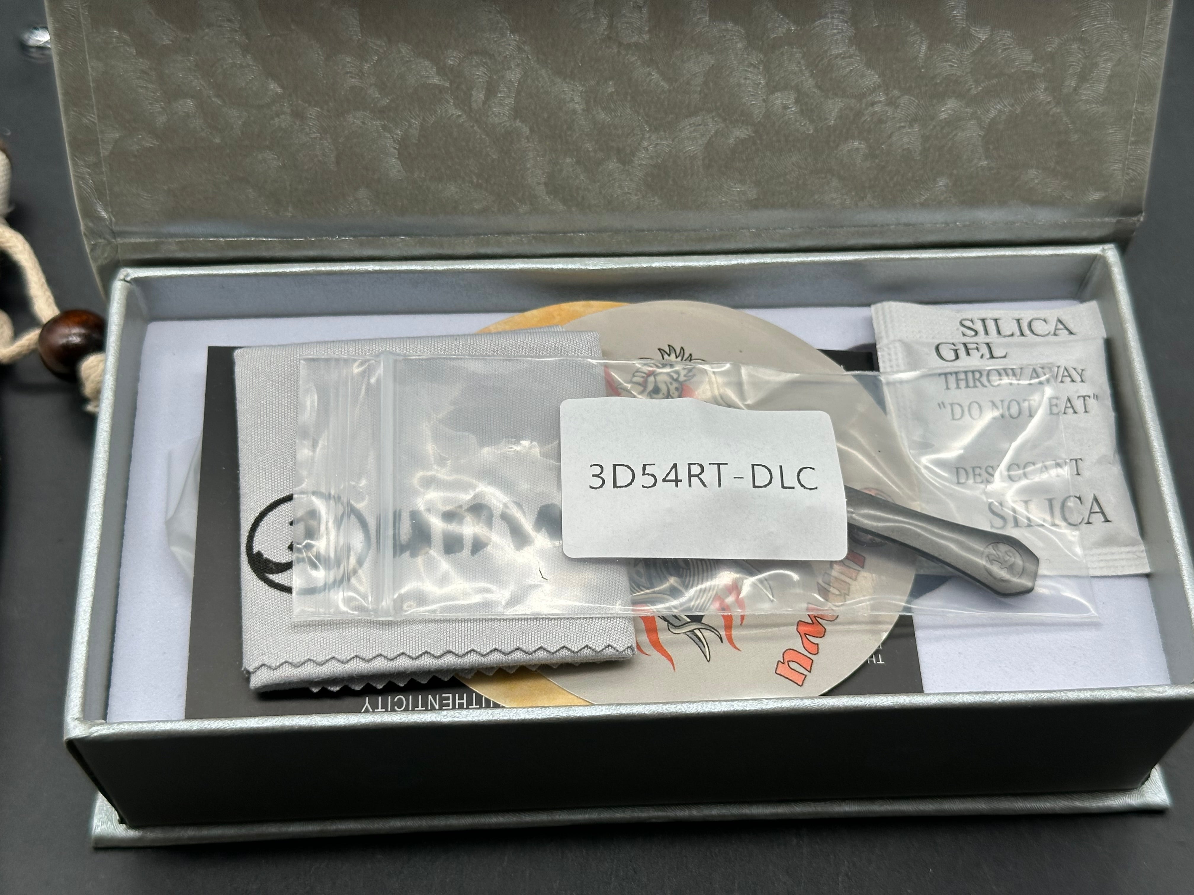 Kunwu S-Tao II with Timascus clip black honeydew w/DLC