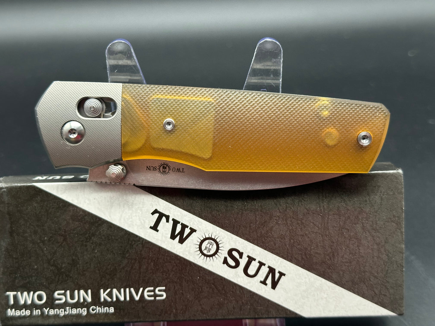 TWOSUN TITANIUM/Ultem HANDLE w/K110 blade