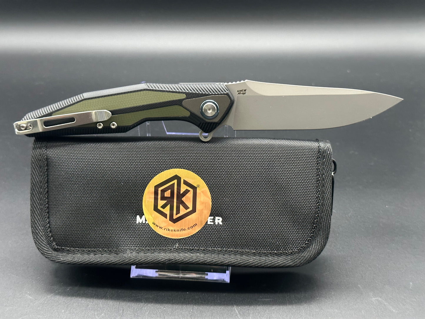 Rike Tulay integral black/green G10 handle